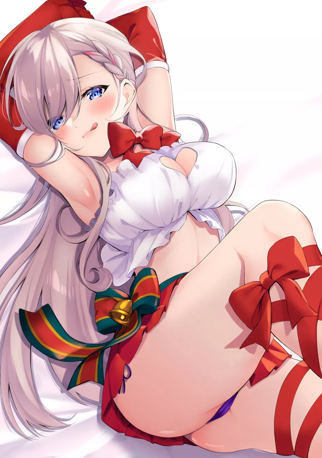 Christmas Thighs posted by CheetahSperm18