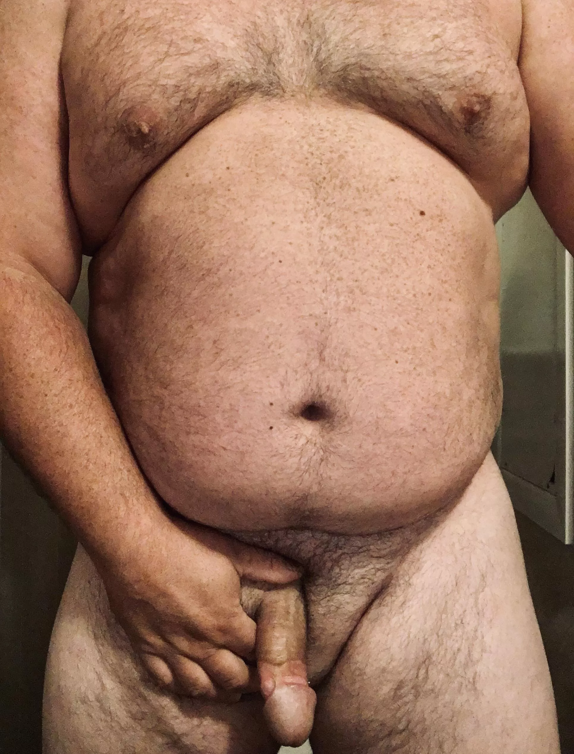 Chubby and horny! posted by 75Rooster