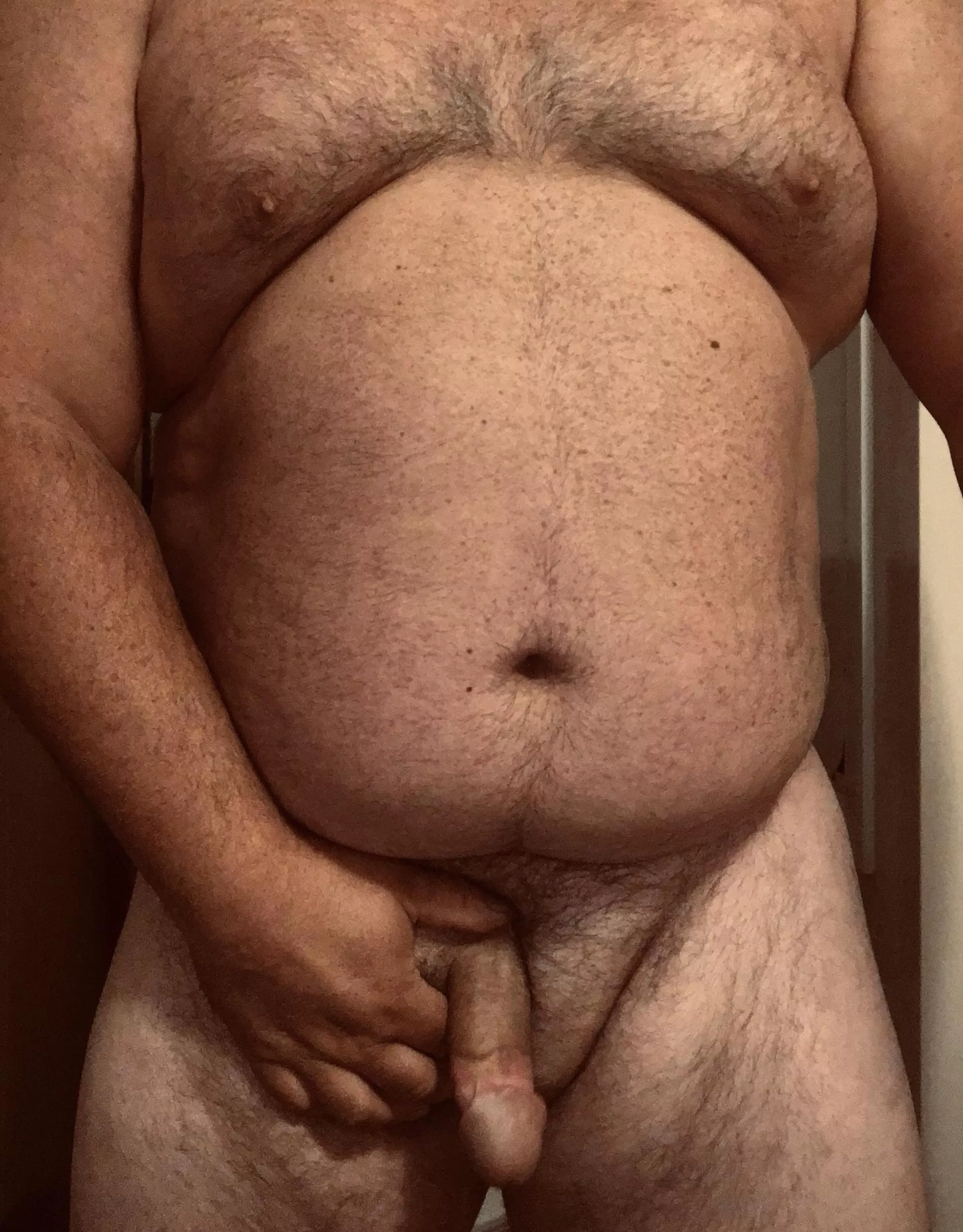 Chubby and horny! posted by 75Rooster