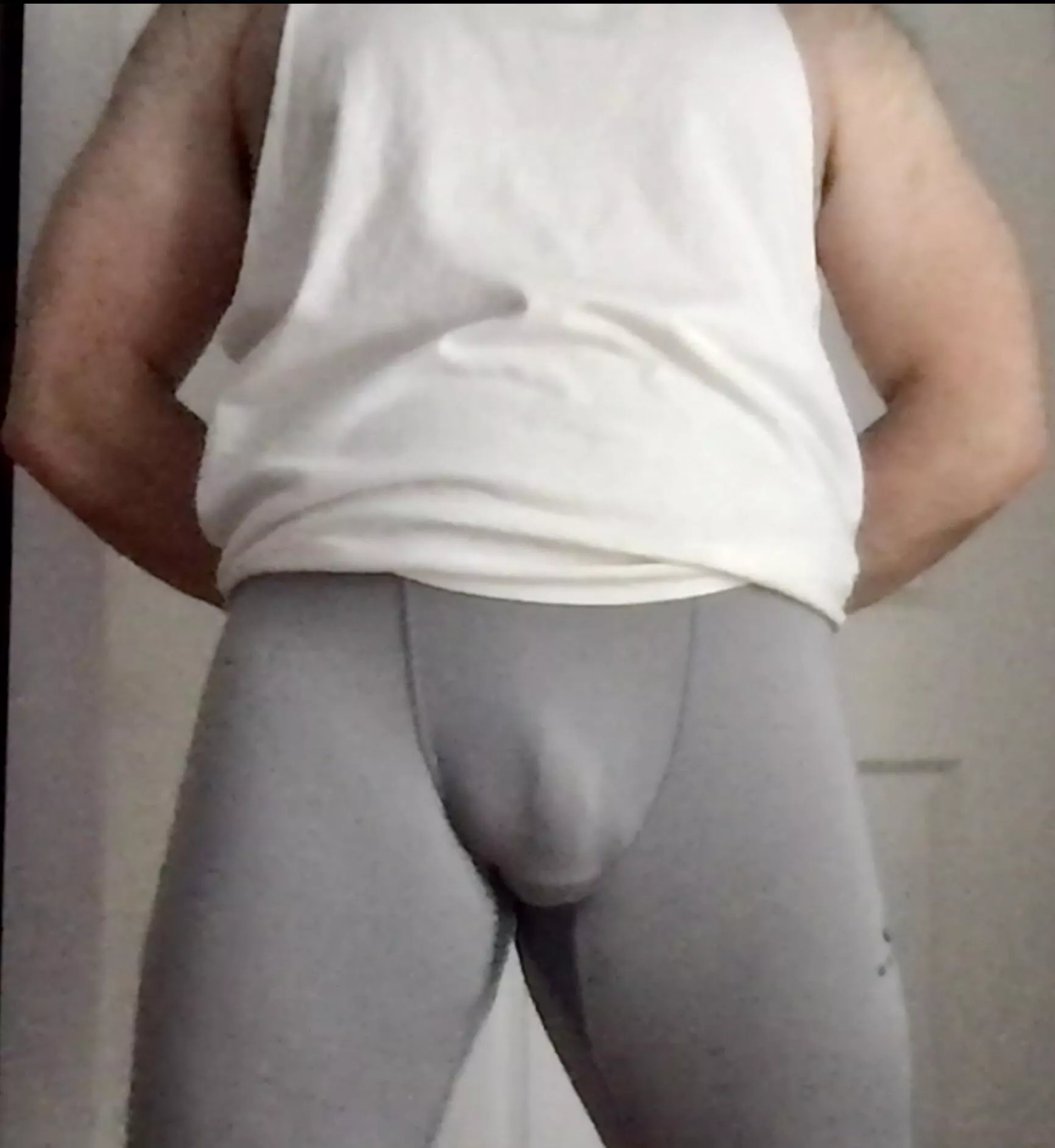 Chubby dude rockinâ€™ a chubby in some workout leggings ðŸ˜œ posted by throwawaydickaway