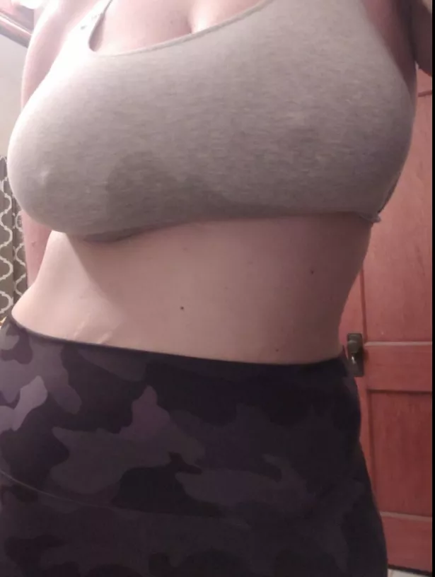 Chubby mom trying to better myself 40[f] posted by marriedbutnaughty40