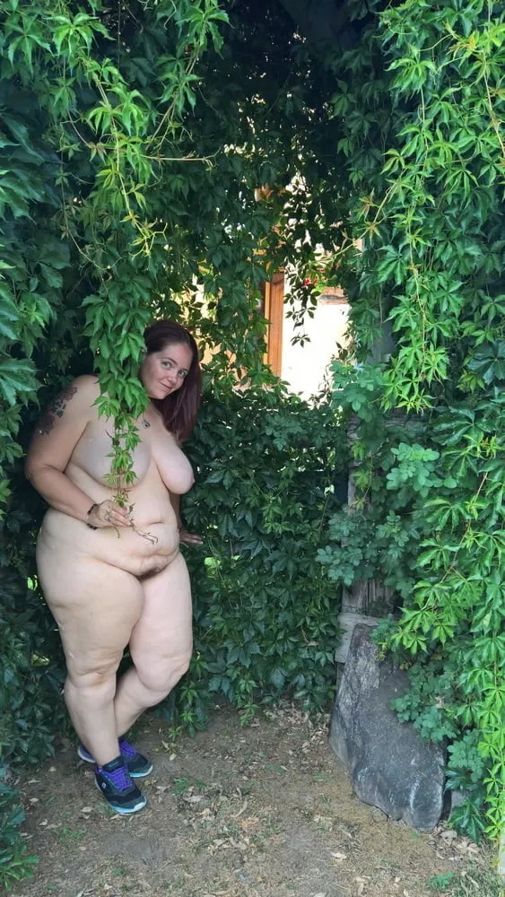 Chubby nudie hiding in a bush posted by Udderluvr2020