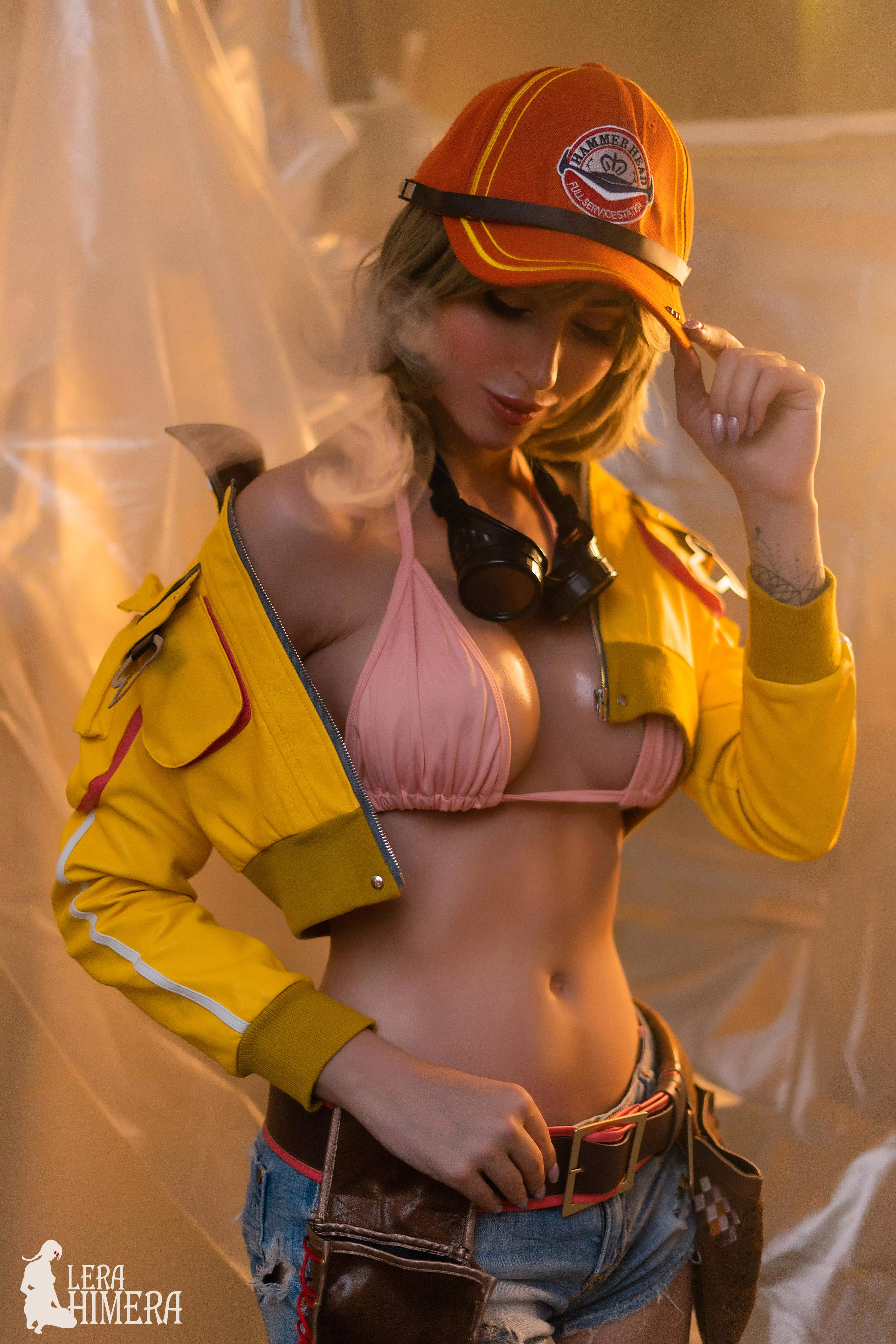 Cindy Aurum (Final Fantasy) cosplay vy Lera Himera posted by valeryhimera