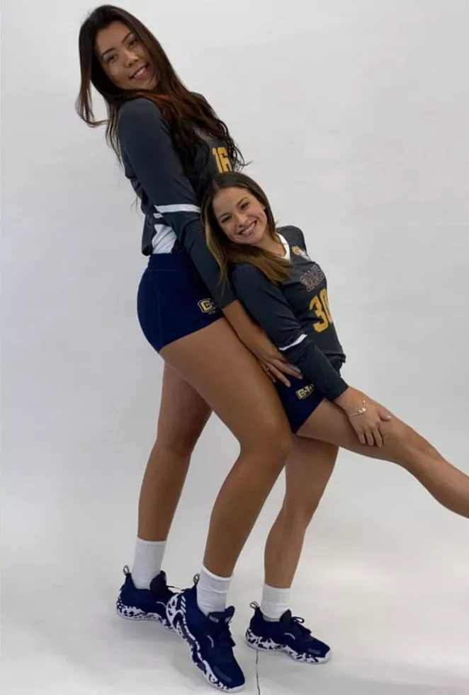 CIU volleyball 6'6