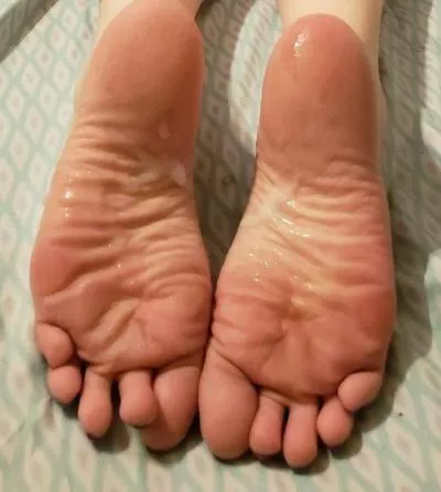 Clean it up footboy posted by Goddesssamrules