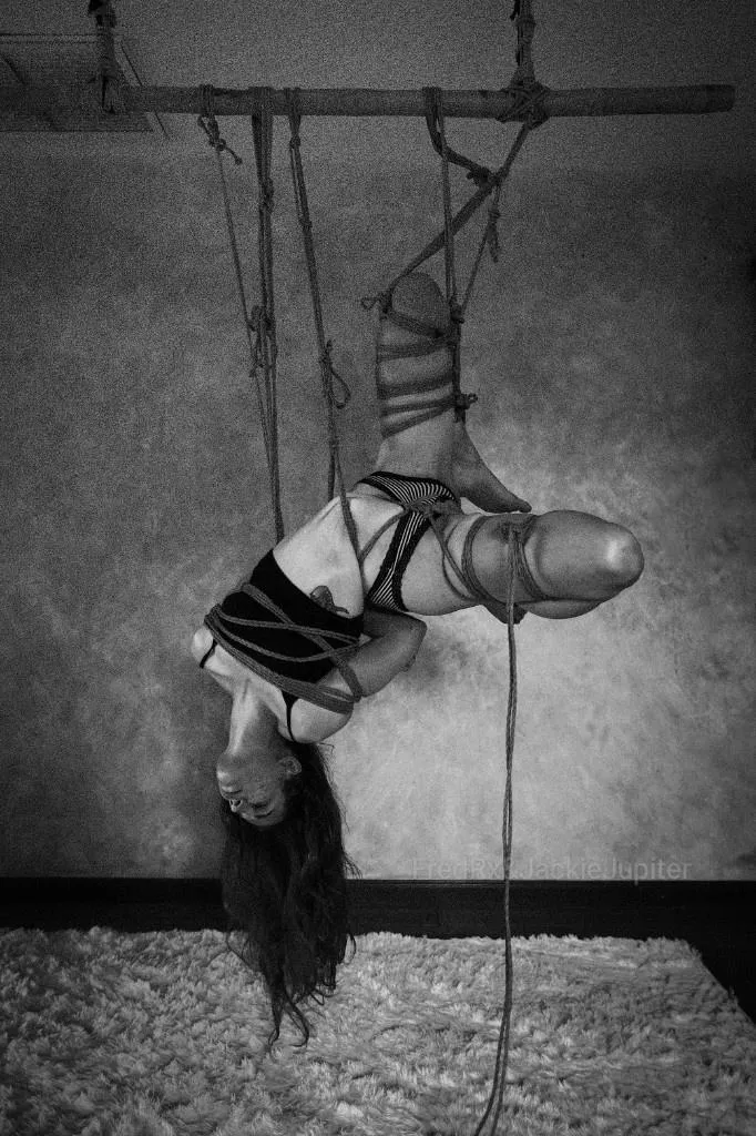 clearing my mind :) rope and photo by FredRx posted by jackiemarielive