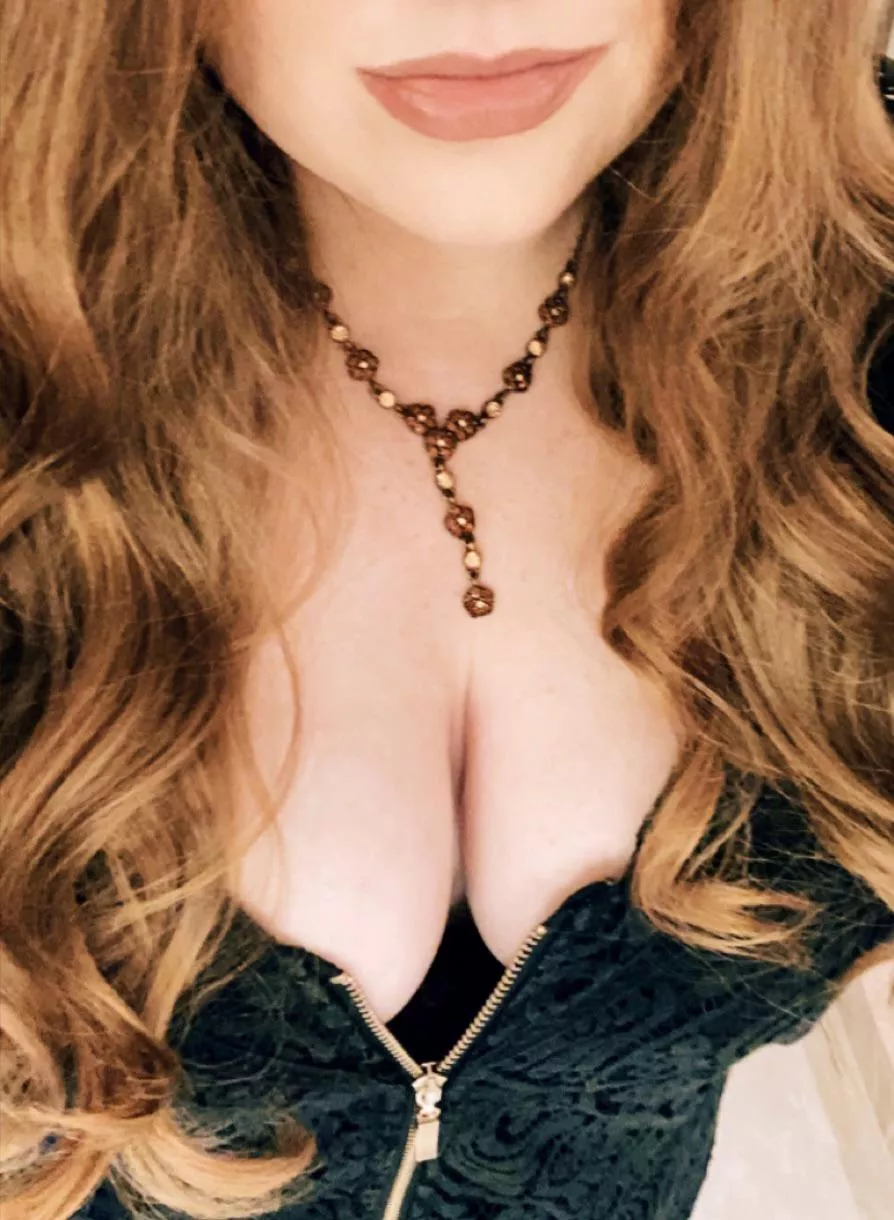 Cleavage and curls. posted by iwhine4wine