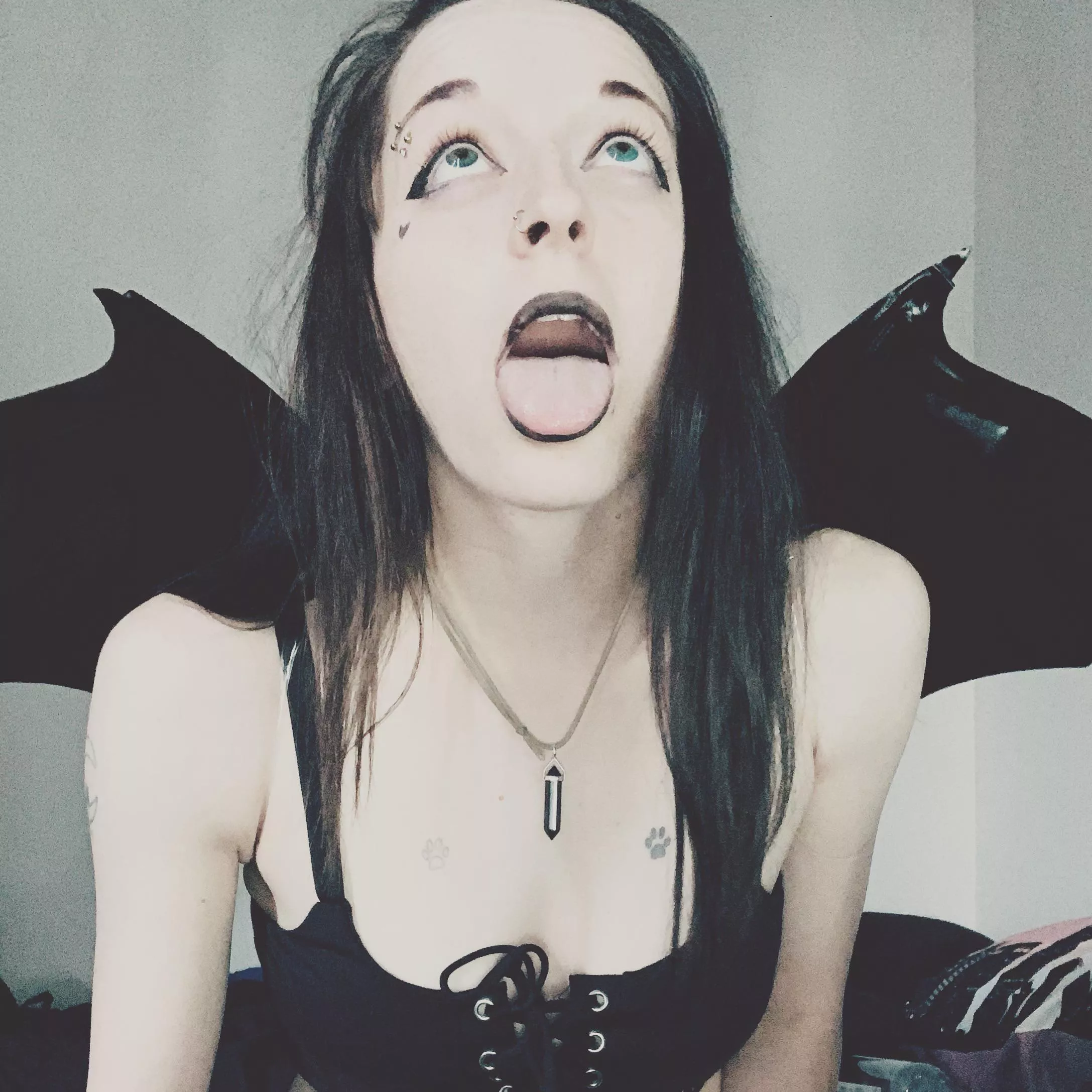 Cock sucking succubus ðŸ¥µðŸ¦‡ posted by BitchyBarbieBrat