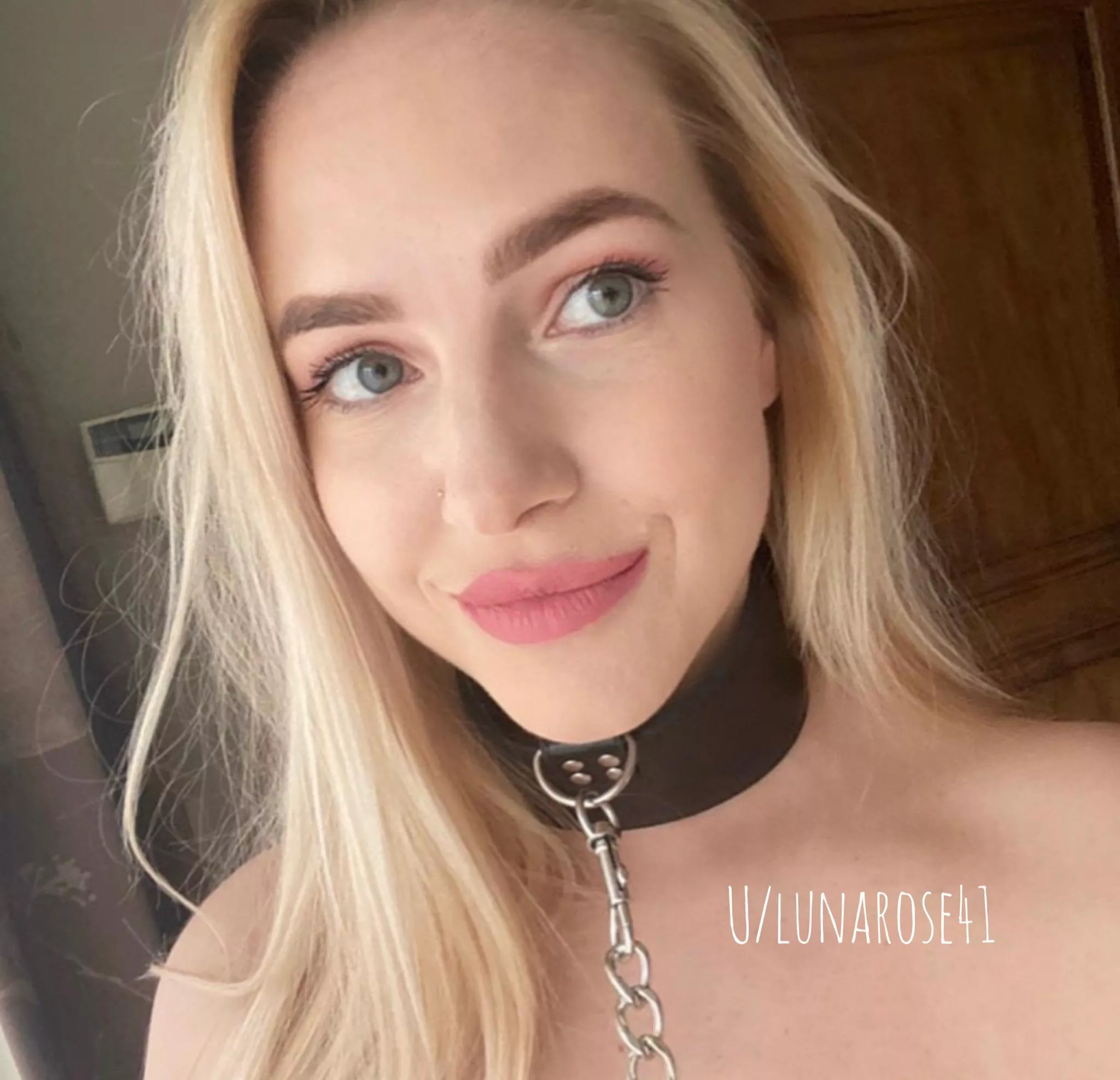 Collar me for valentines 🤤 posted by lunarose41