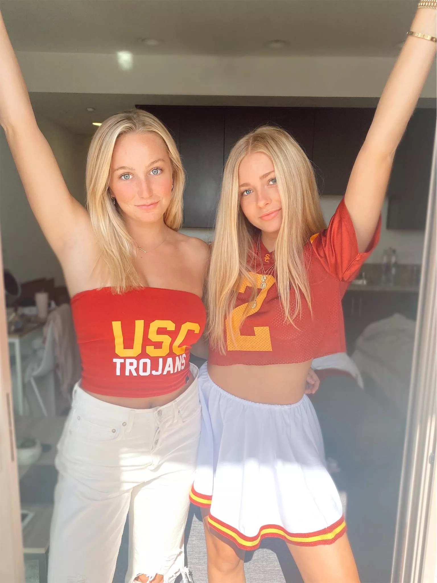 College cuties posted by ascii5941