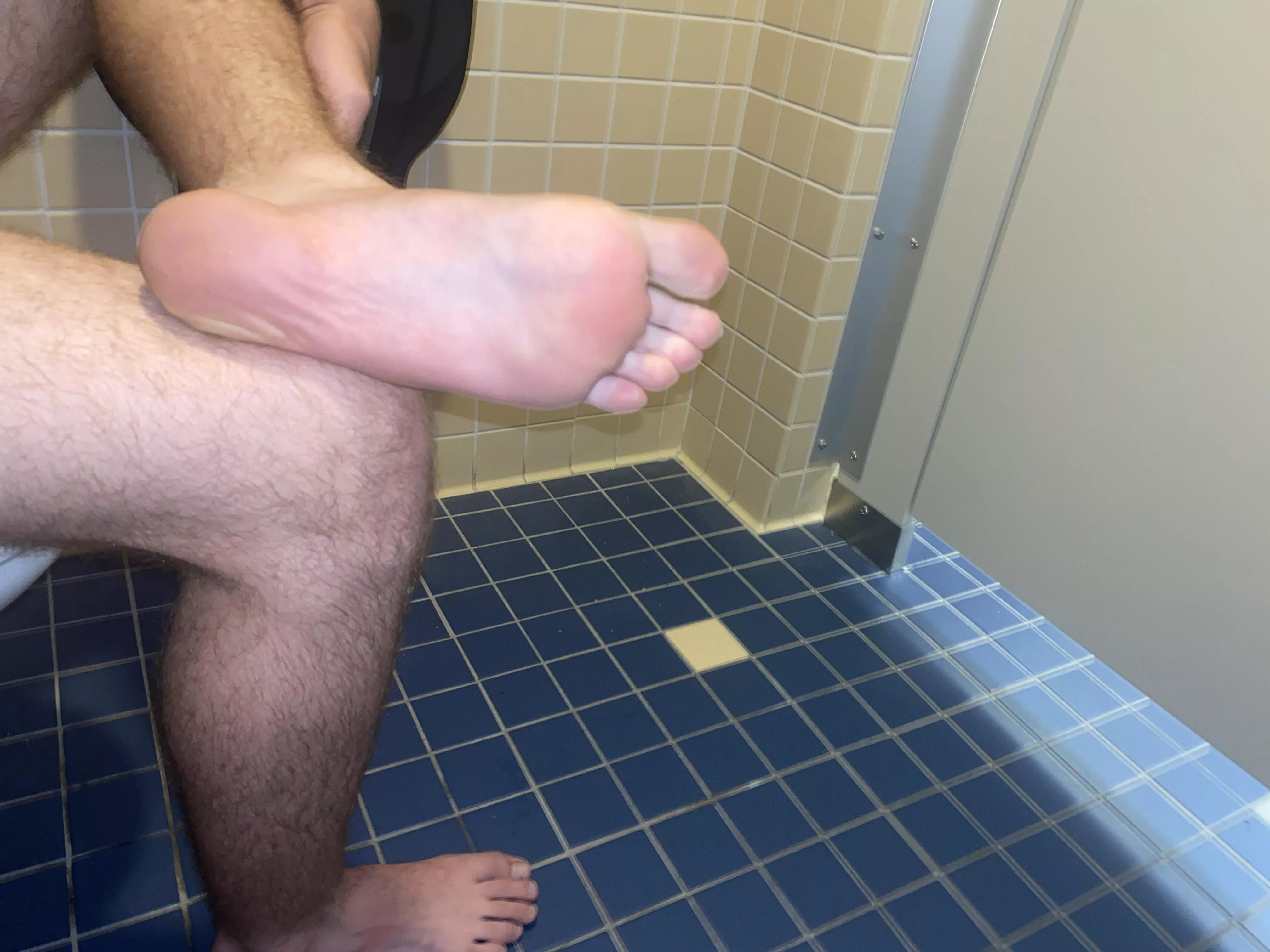 College feet posted by Forsaken_Golf7270