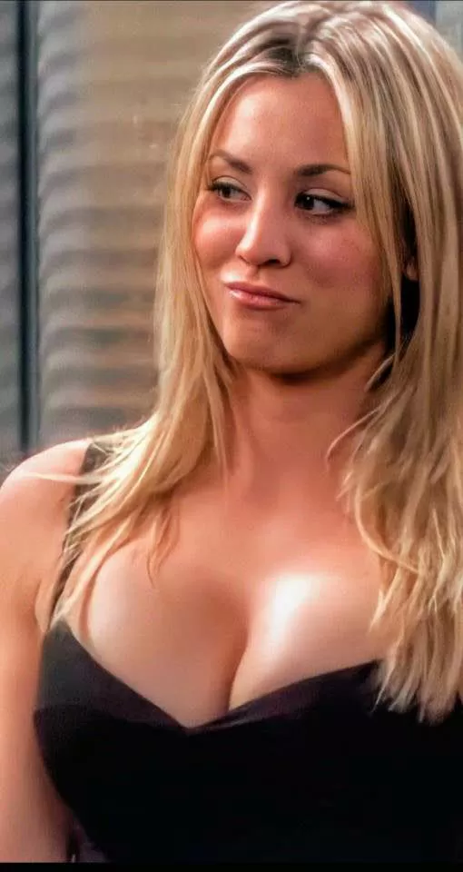 Come and be Kayley Cuoco for me posted by wyrven1234