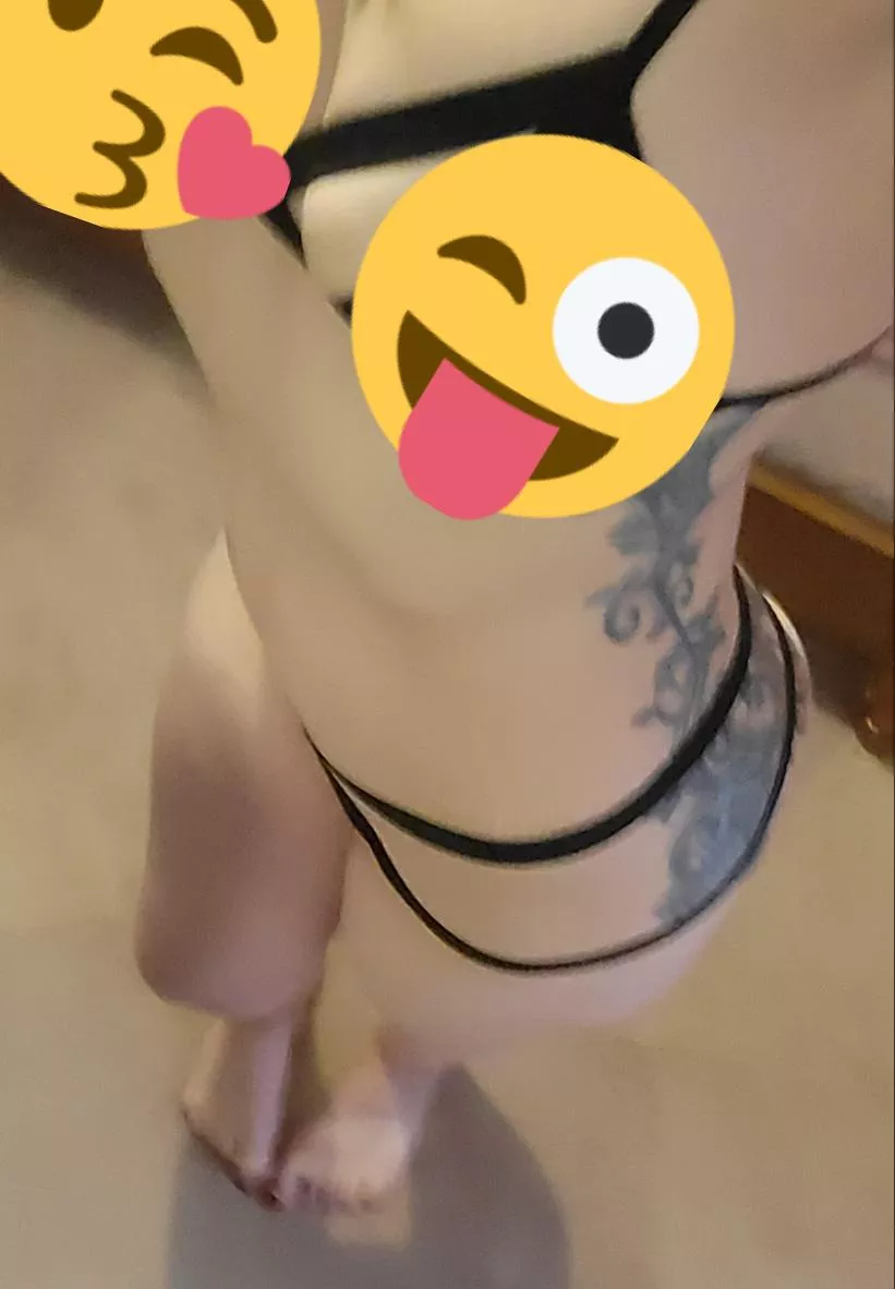 come check me out! :) https://onlyfans.com/bettiebea posted by Suspicious_Cream_202