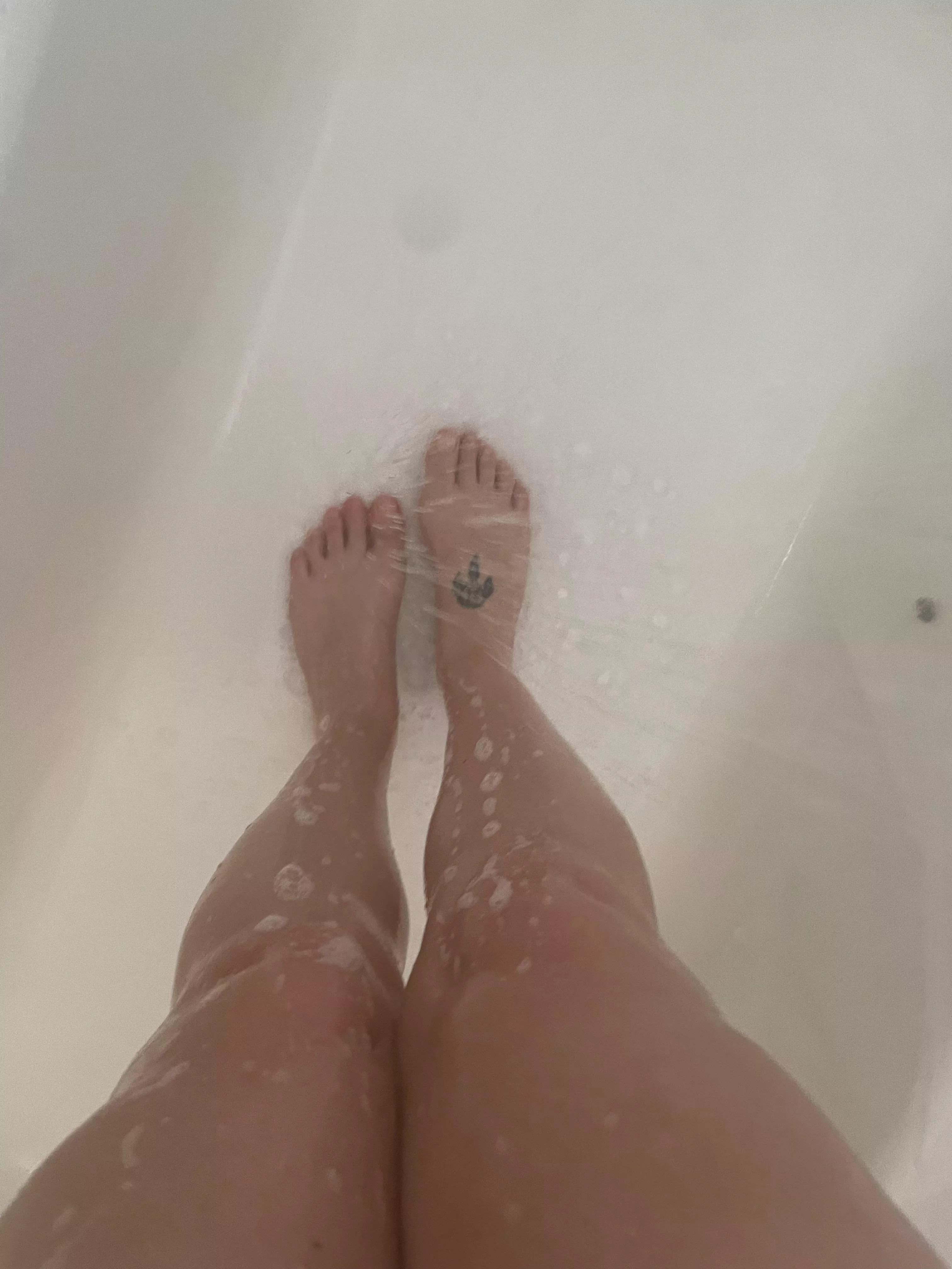 Come help wash my feet in the shower posted by FeetStore4U