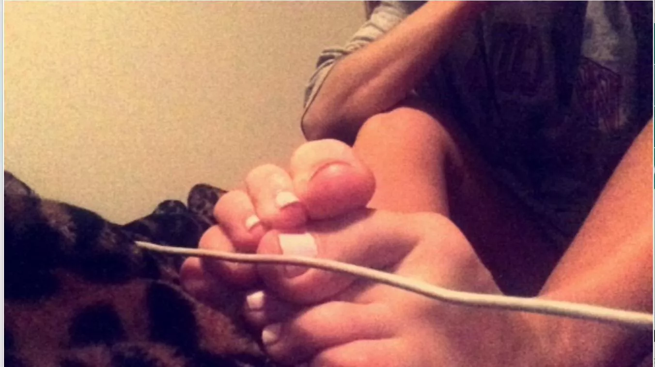 Come play before bed posted by Nursemyfeet101