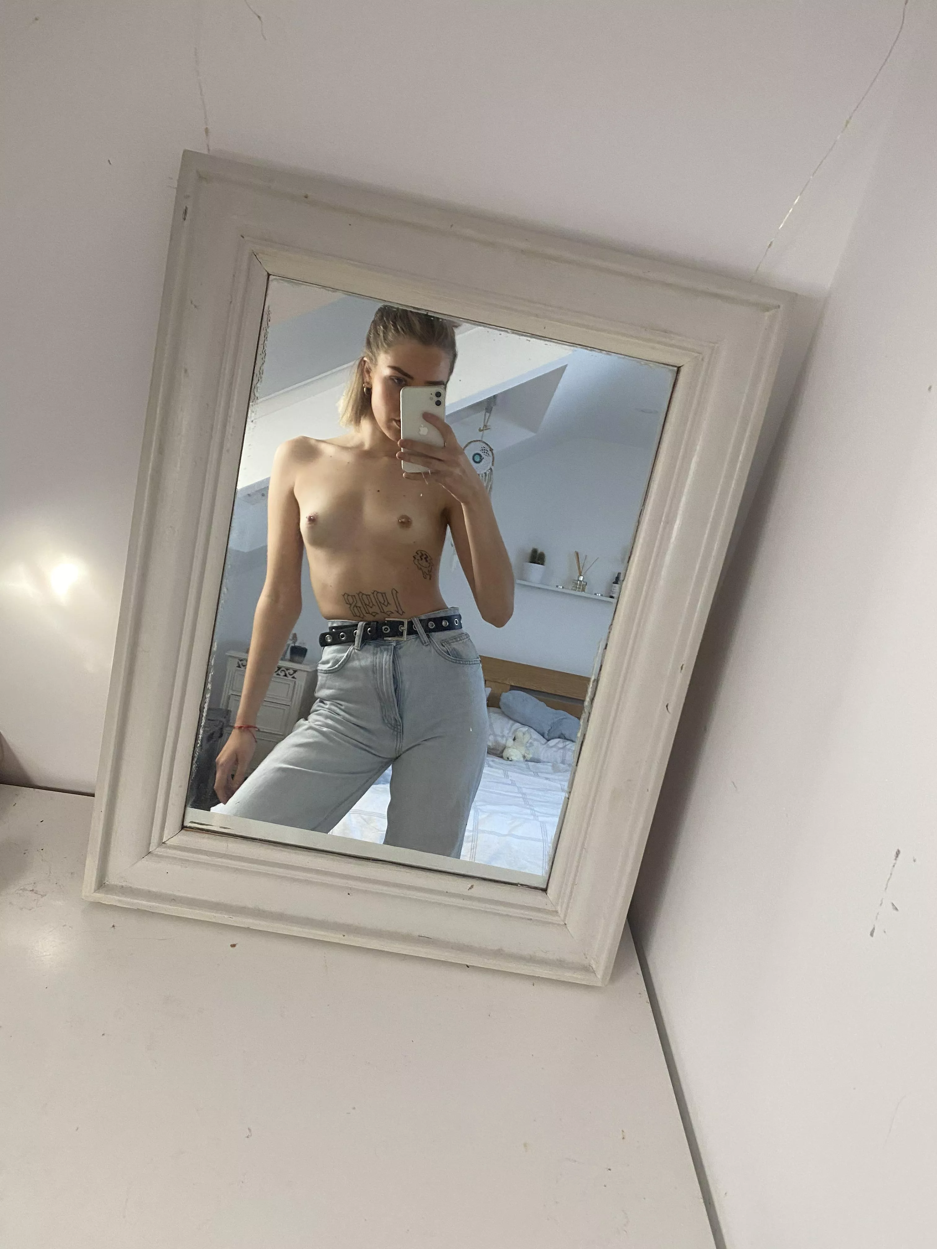 Come take my jeans of next posted by miaanderson69