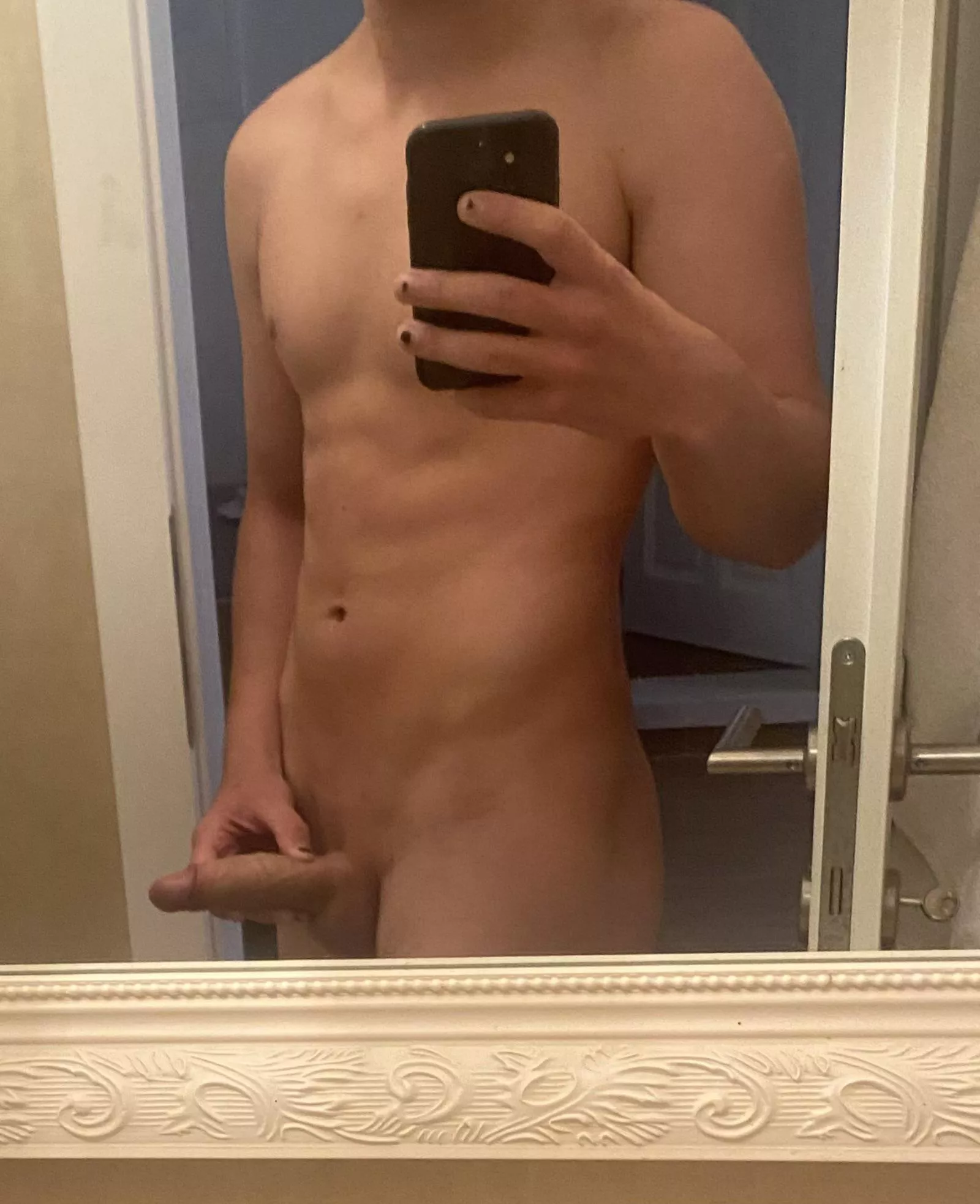 Comment or send me a message for more nudes posted by xxxxdancixxxx