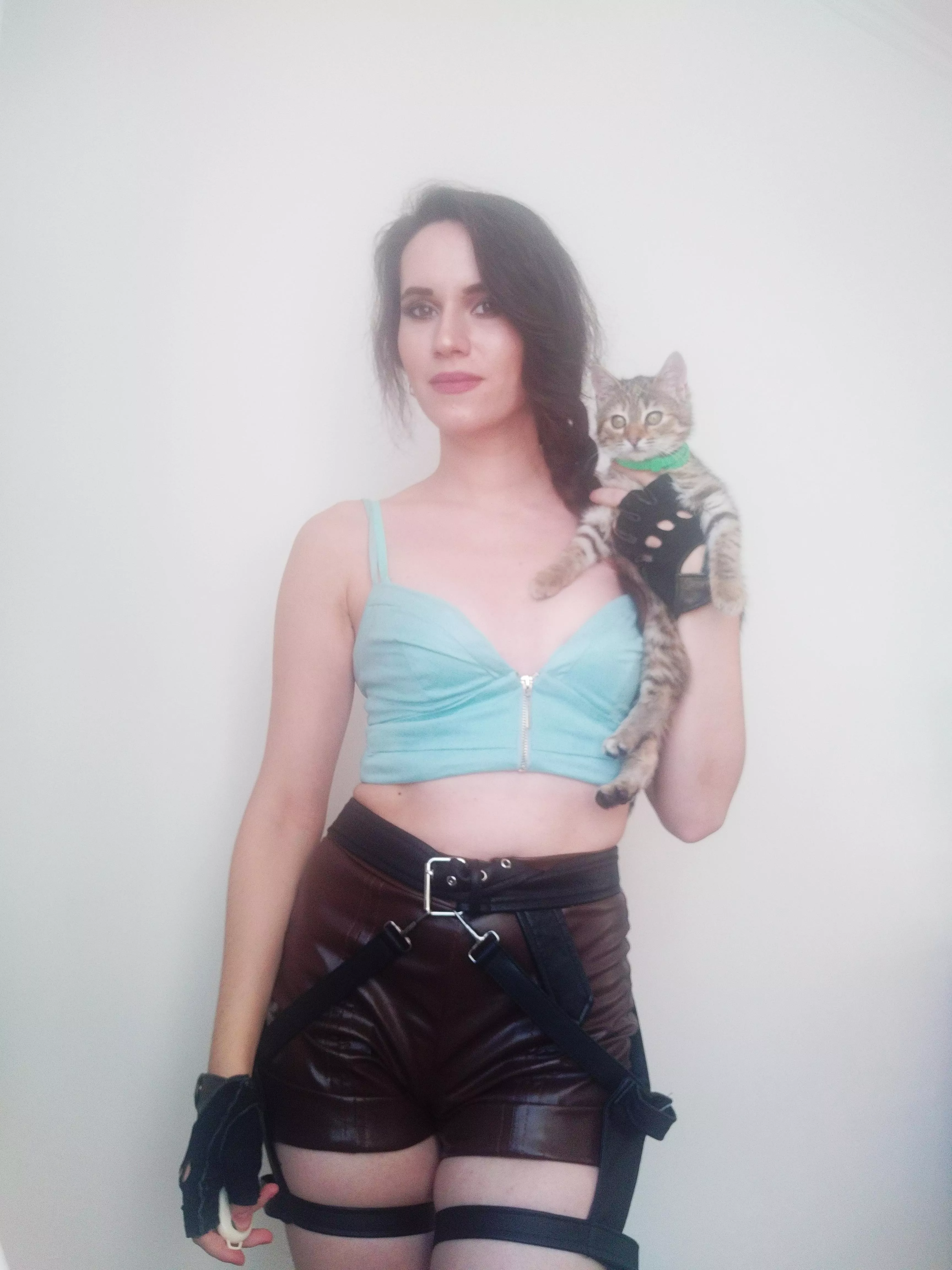 Cosplay Lara Croft (Julianakota) posted by JulianaKota