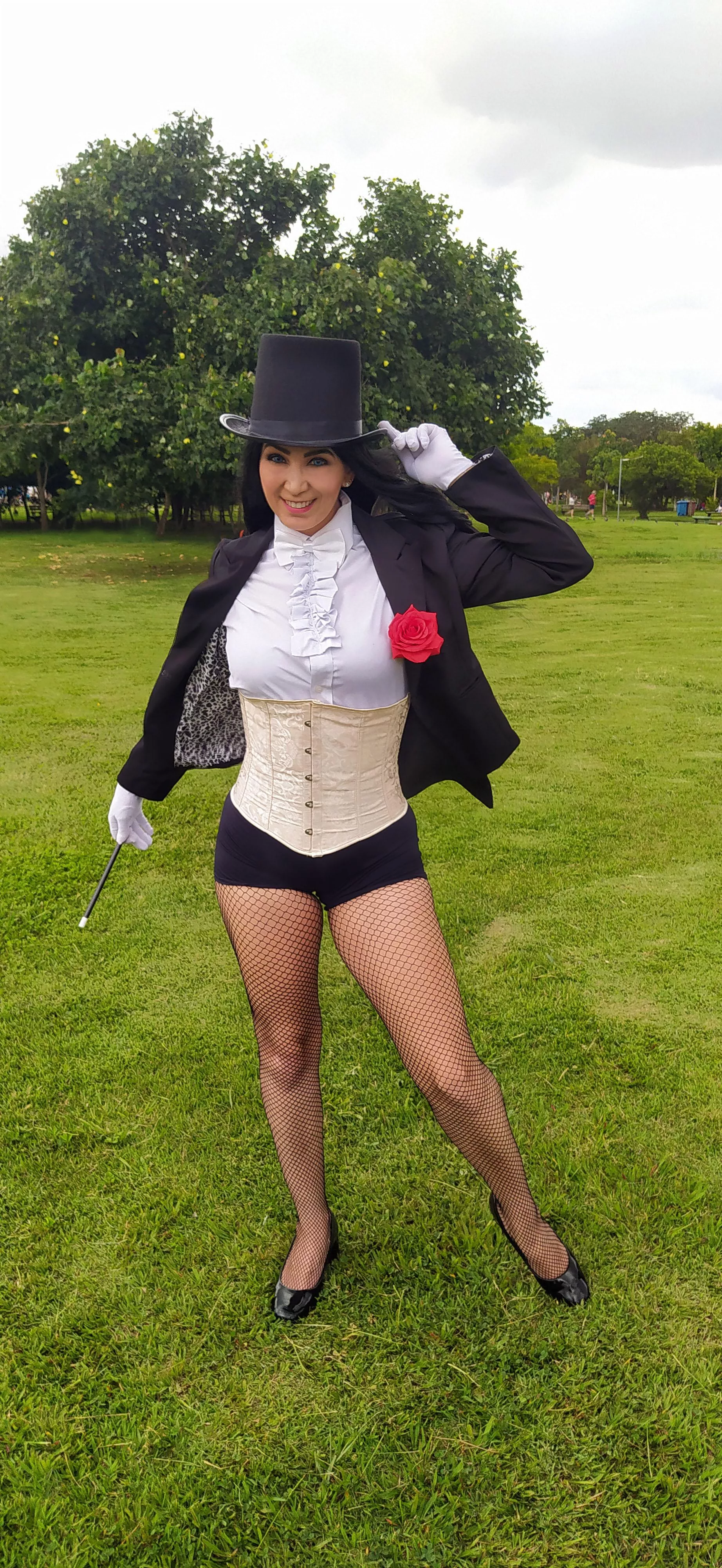 [Cosplay] My Zatanna Cosplay posted by Beca_Adans_Cosplay