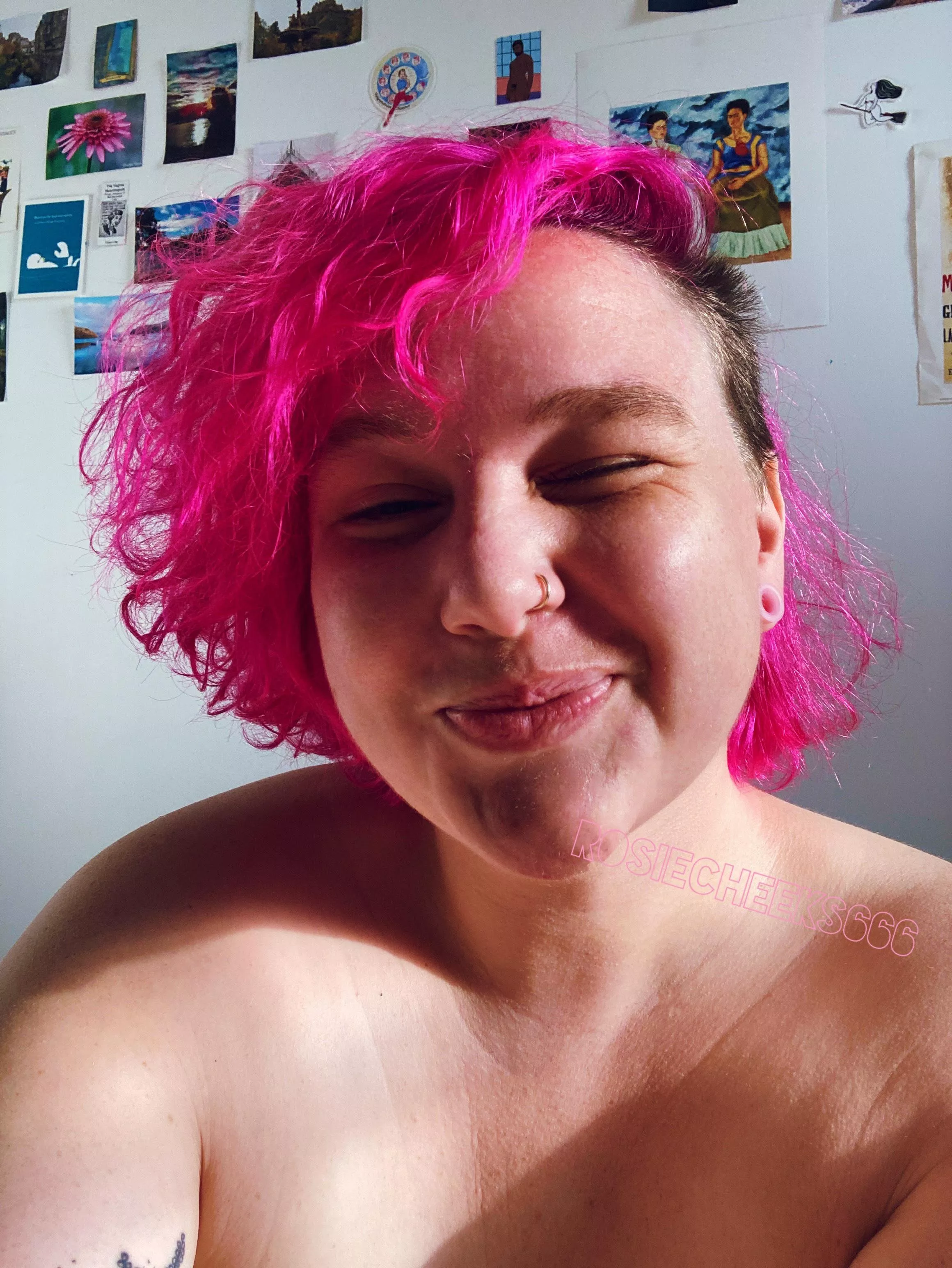 Cotton candy curls posted by Rosiecheeks666