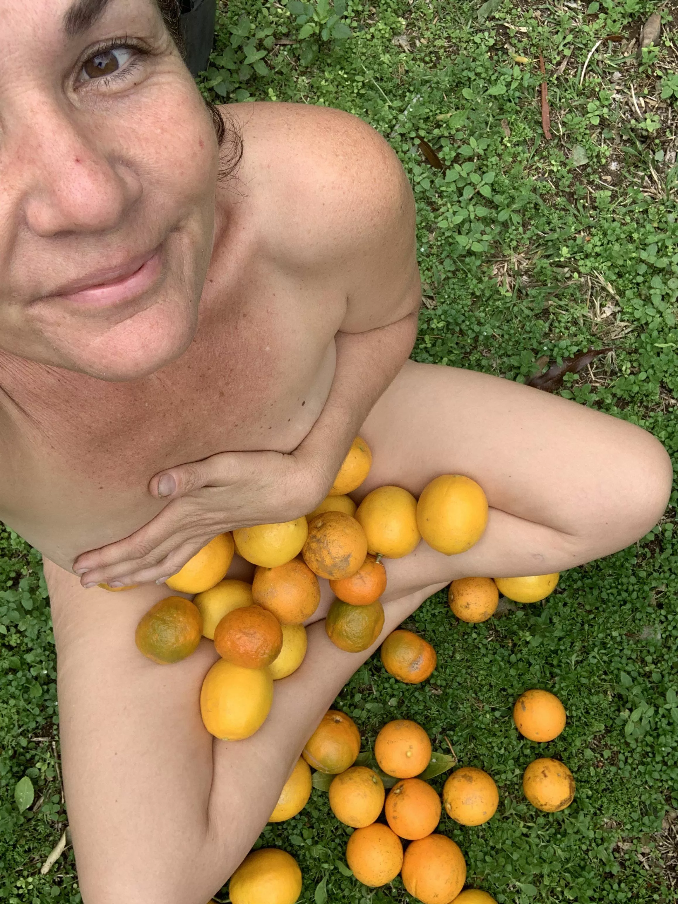 Count my oranges! See link below for more ;) posted by artloveandsensuality