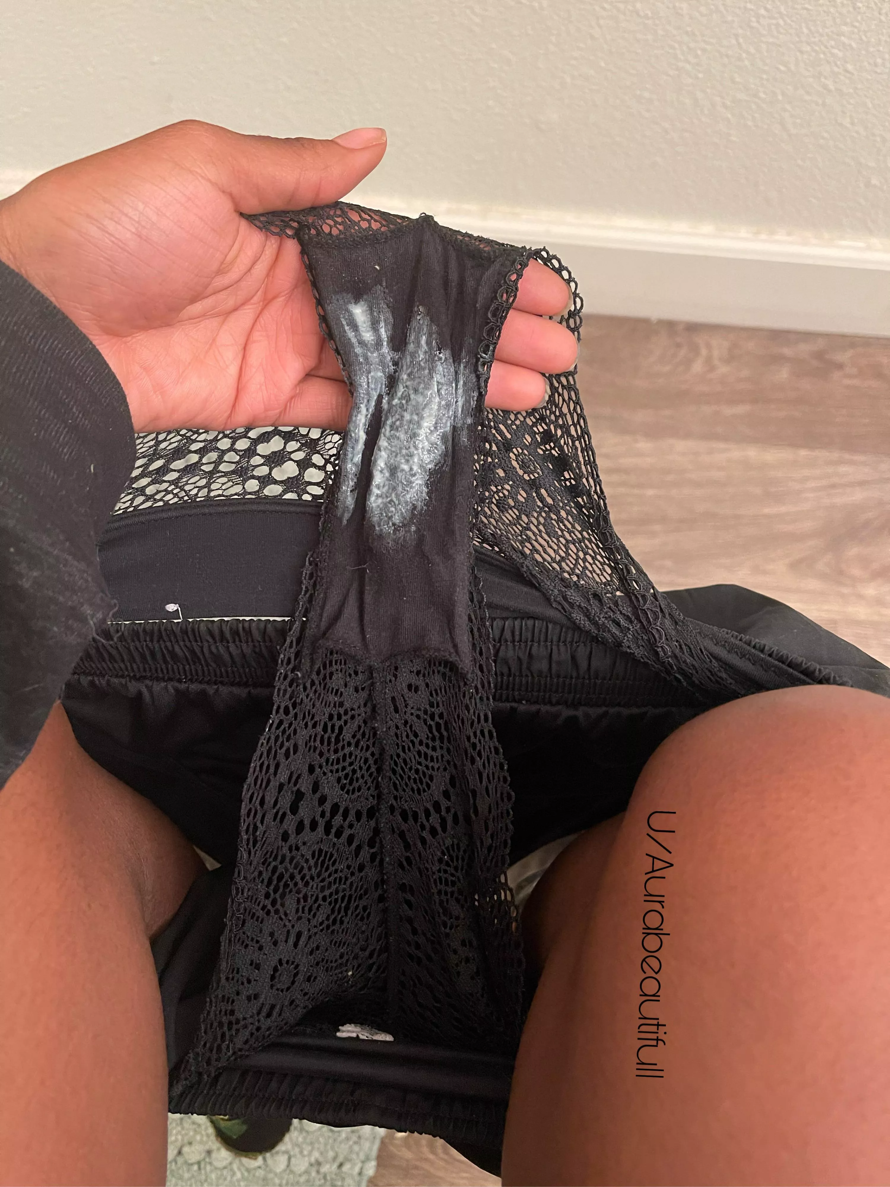 Creamy panties from a hairy muff🤤💦 posted by Aurabeautifull