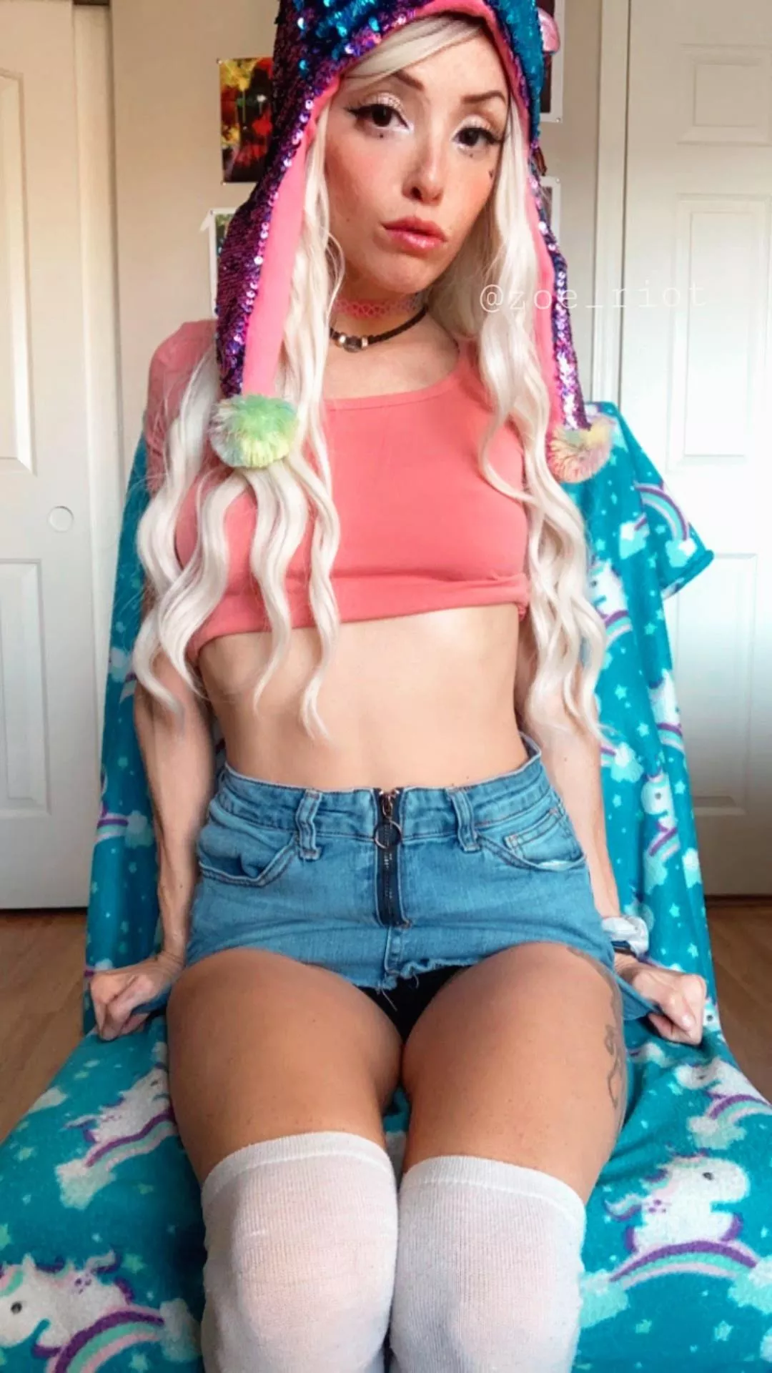 Crop top & a jean skirt make the cutest outfit posted by Zoe_Riot