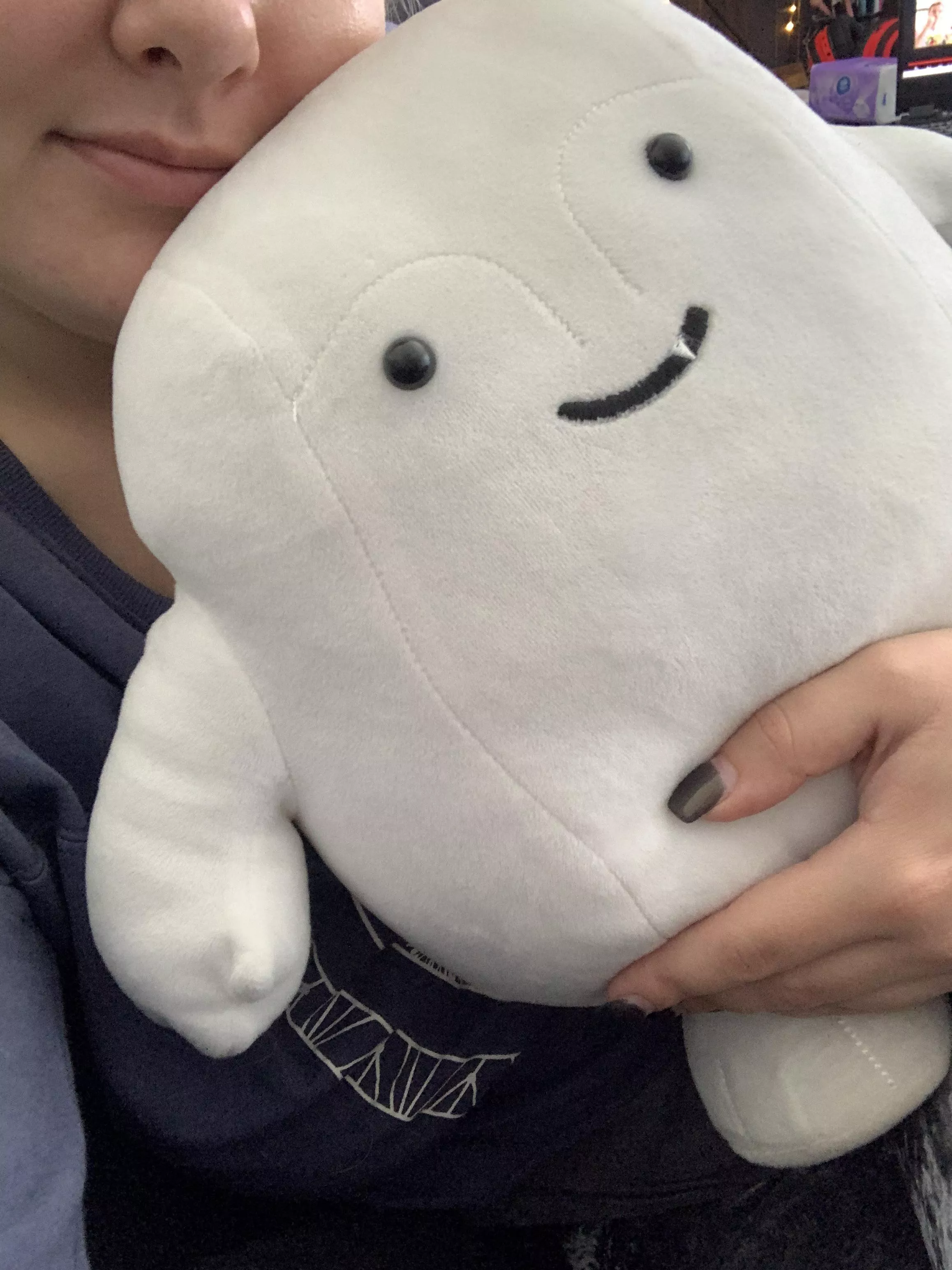 Cuddling with my adipose, and what are yâ€™all doing? Iâ€™m new here btw posted by thiccandproud