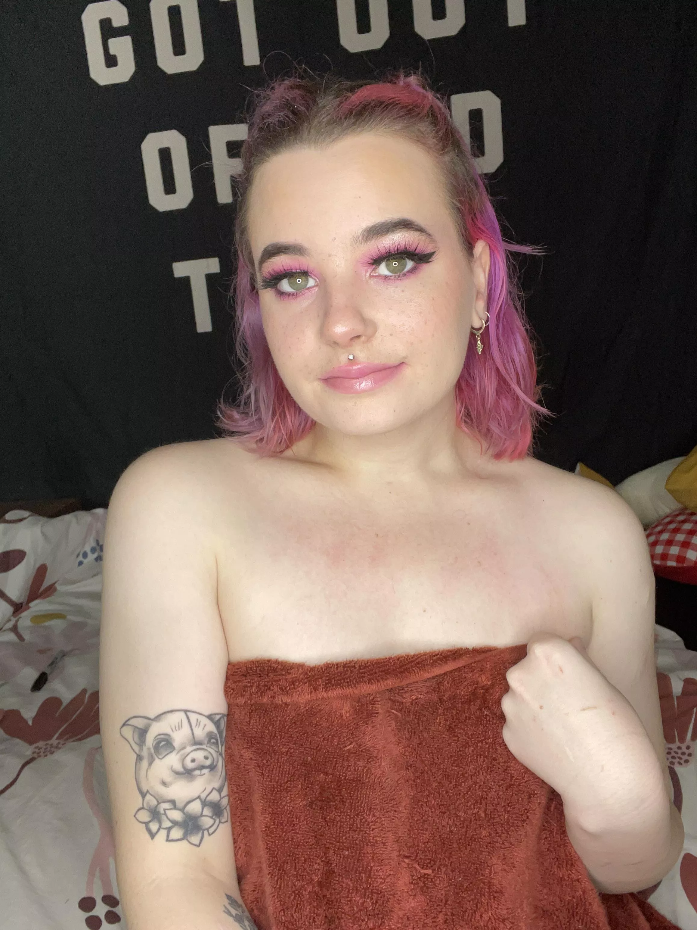 cum and smoke with me posted by smokeyscarlet