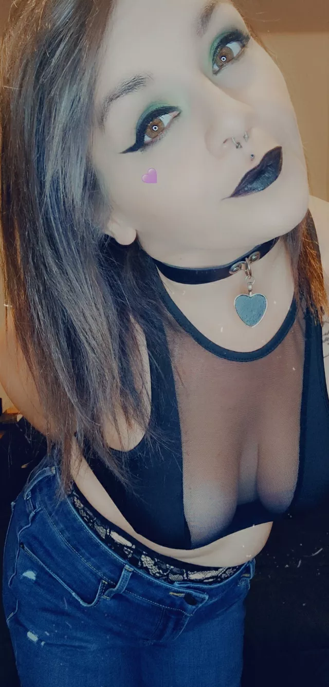 Cum loving goth MILF - MistyViolet2021 posted by VioletThePainSlut