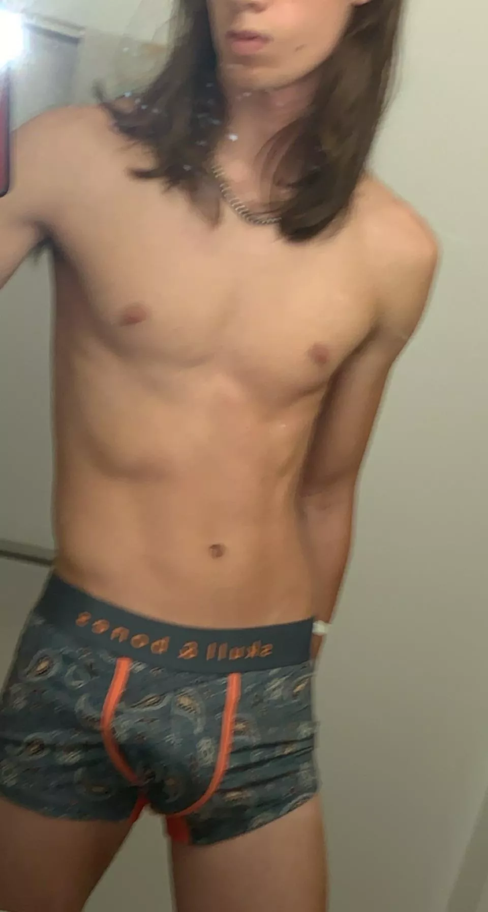 Cum on my abs posted by Robinwood2420