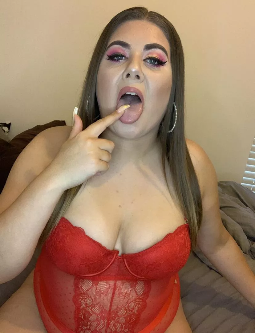 Cum right here 💦 posted by Chloe_Baby97