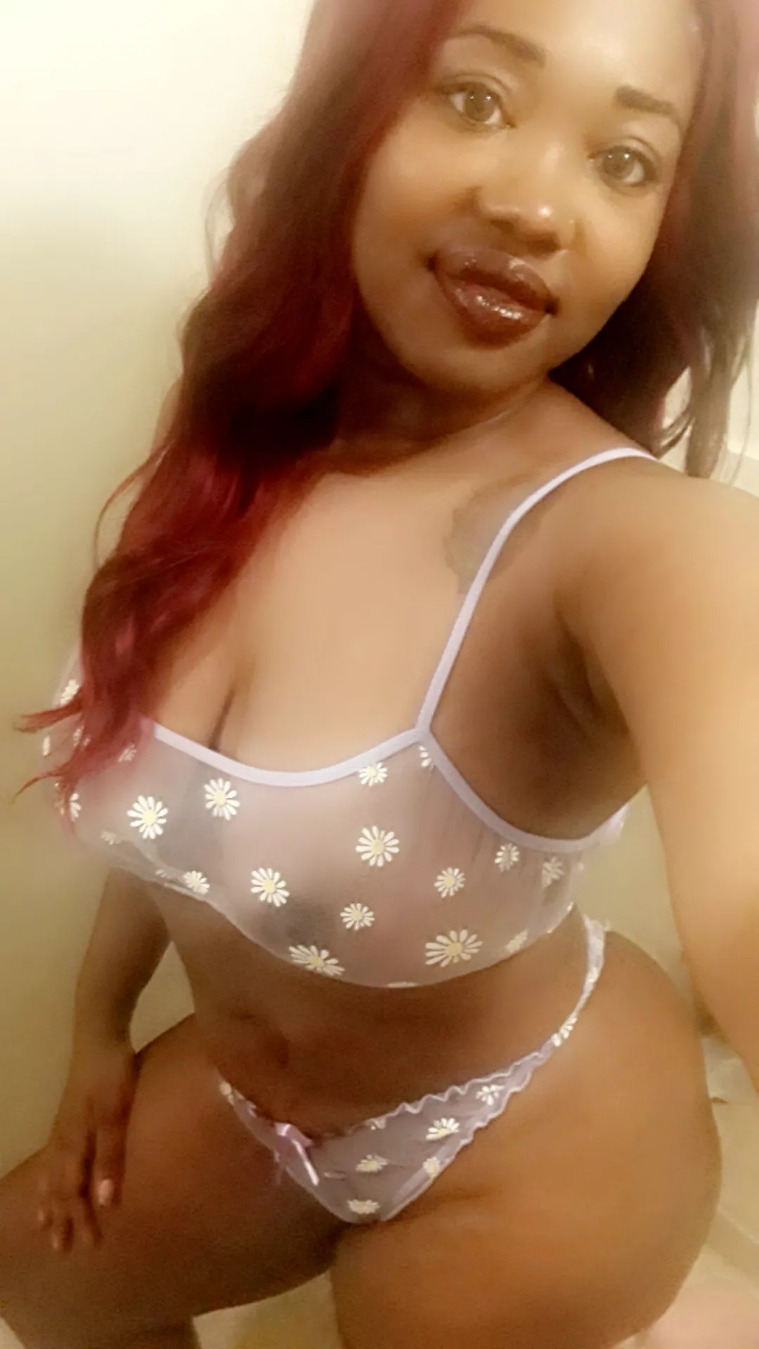 Cum watch me play posted by Kiaqtpie90