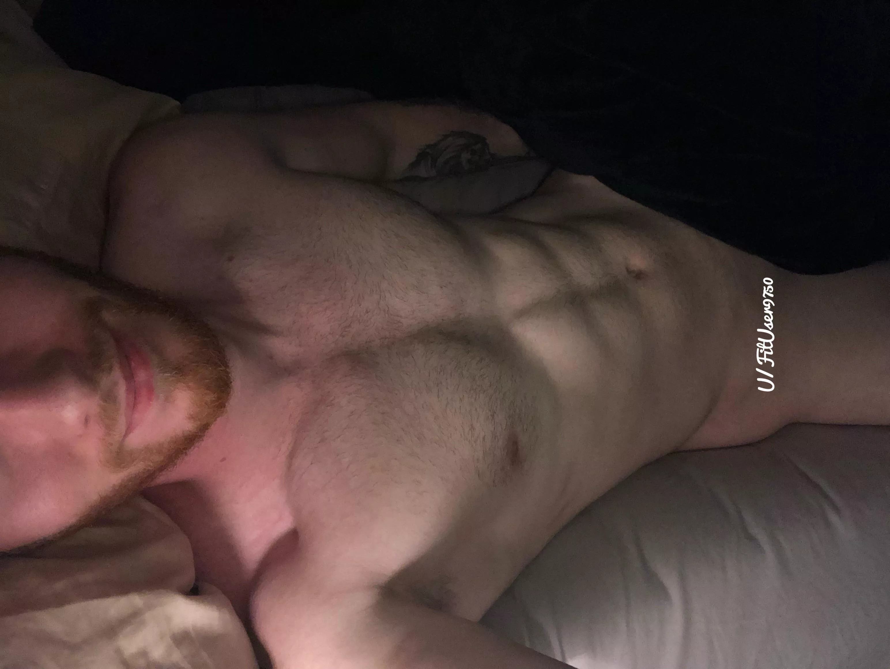 Cu[M] with me in bed posted by FitUser9750