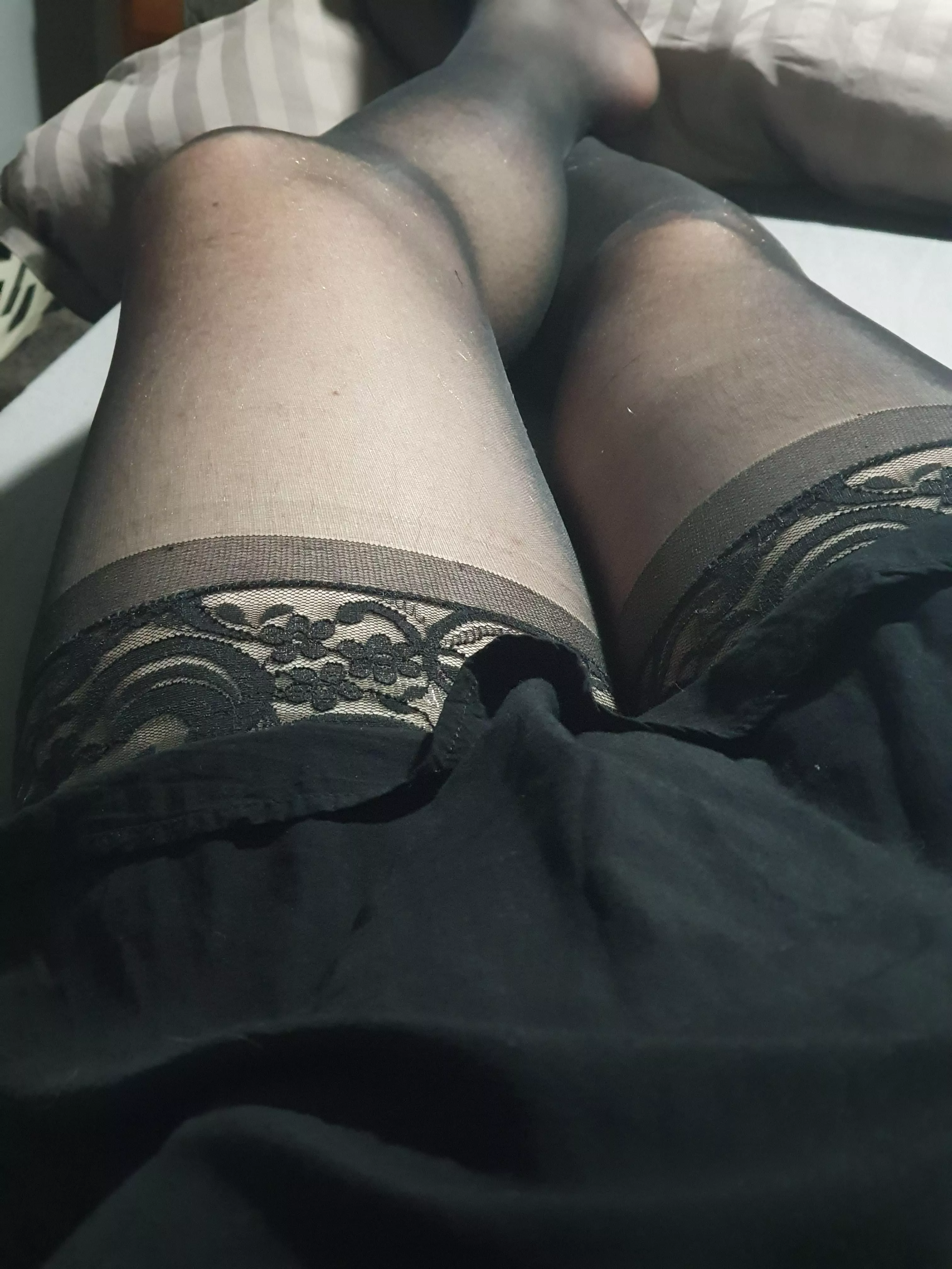 Curious (M)ale. Open to any chat. Get in touch posted by melbguyinpanties