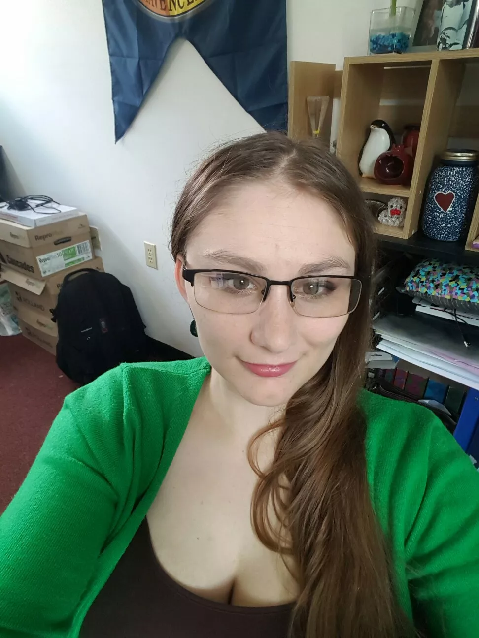 Cute in green posted by Highlop