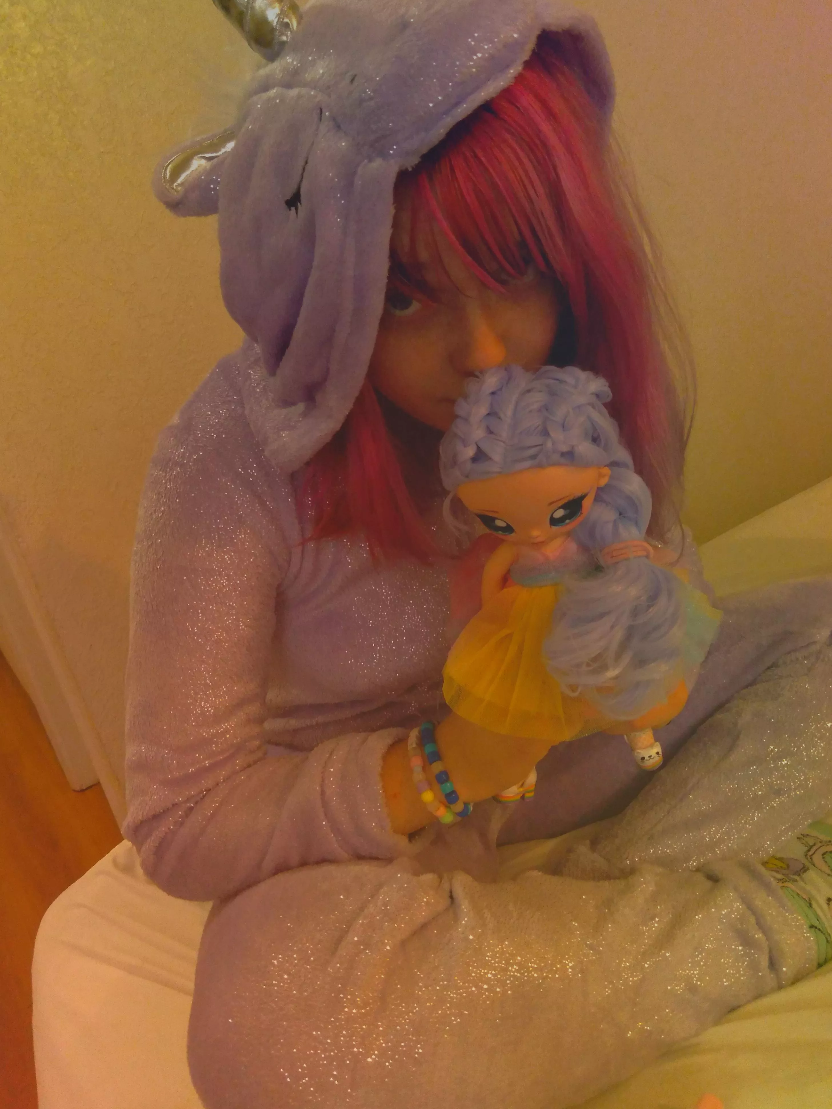 ðŸ’œðŸ’œ Daddy bought me bunch of toys and this unicorn onesie ðŸ’œðŸ’œ posted by mparker684