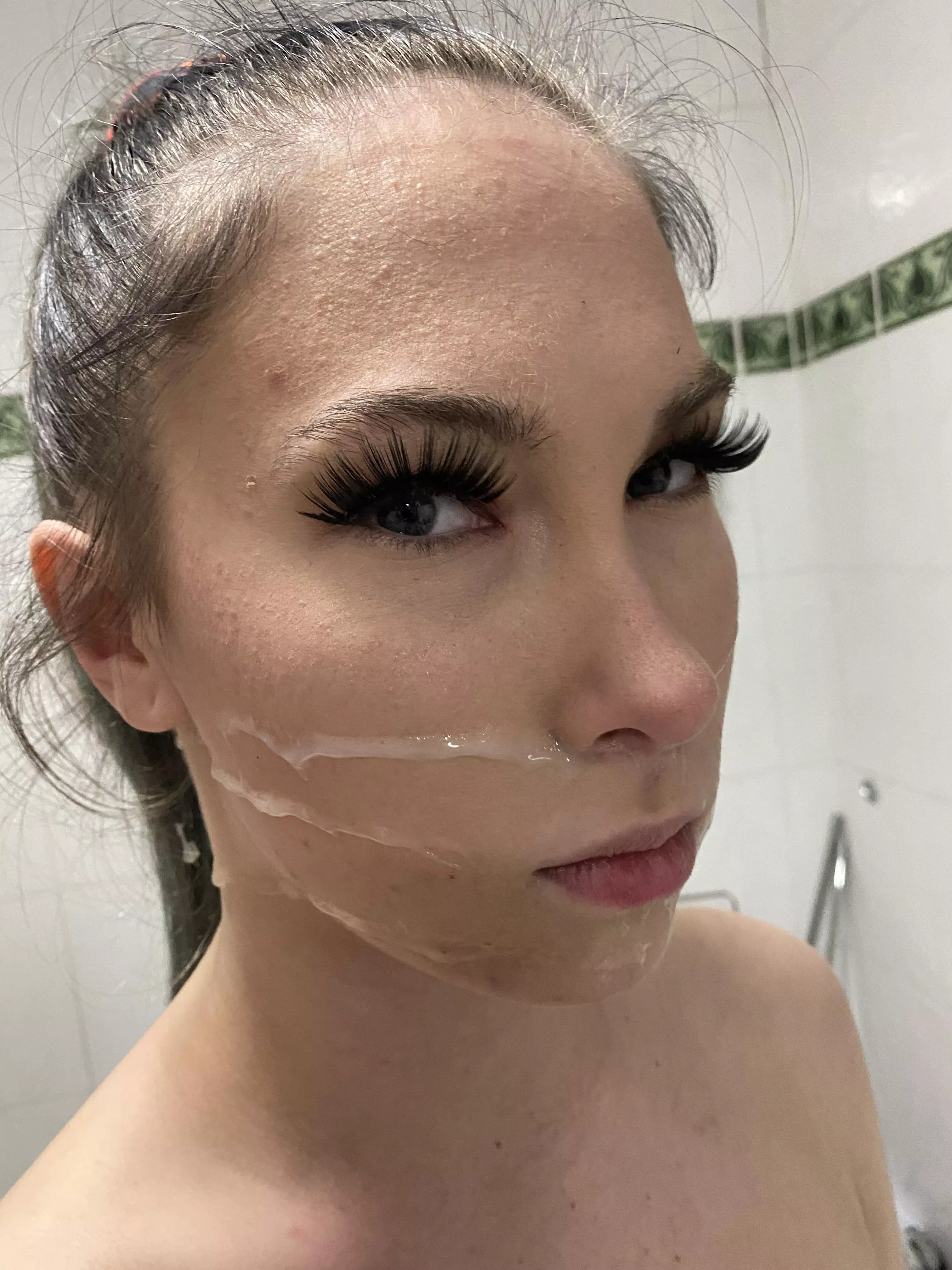 Daddy insists on cumming on my face somtimes and I hate it every. Single. Fucking. Time. 😤 posted by MariaRose2003