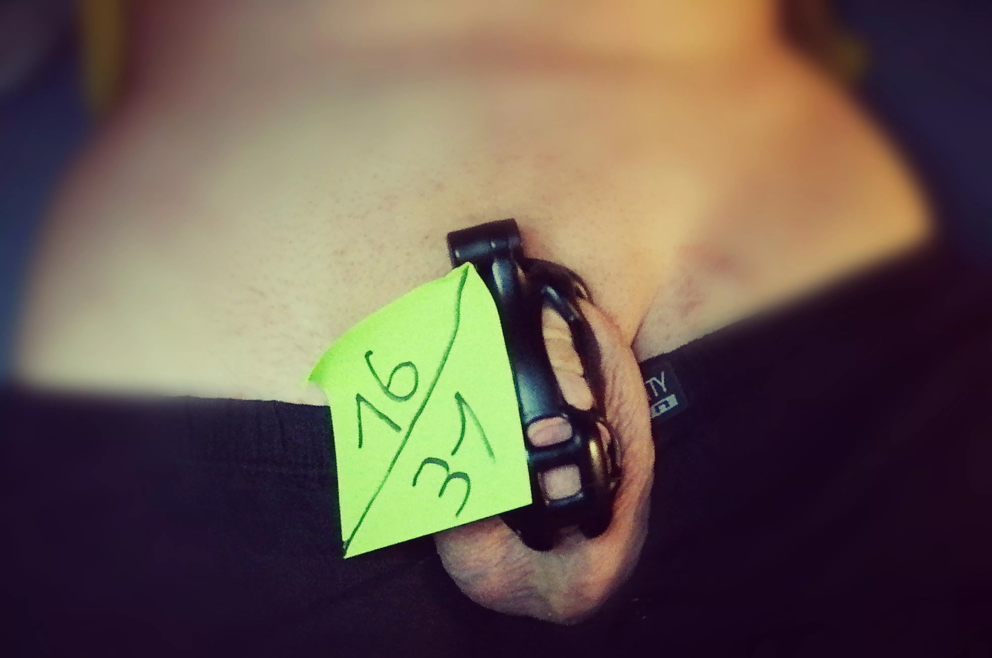 Day 16 of Locktober done! 😇 With a dick only slightly bigger than a post-it, no wonder that I'm locked up and should stay that way... 😅🙈 posted by Sub_Ne0s