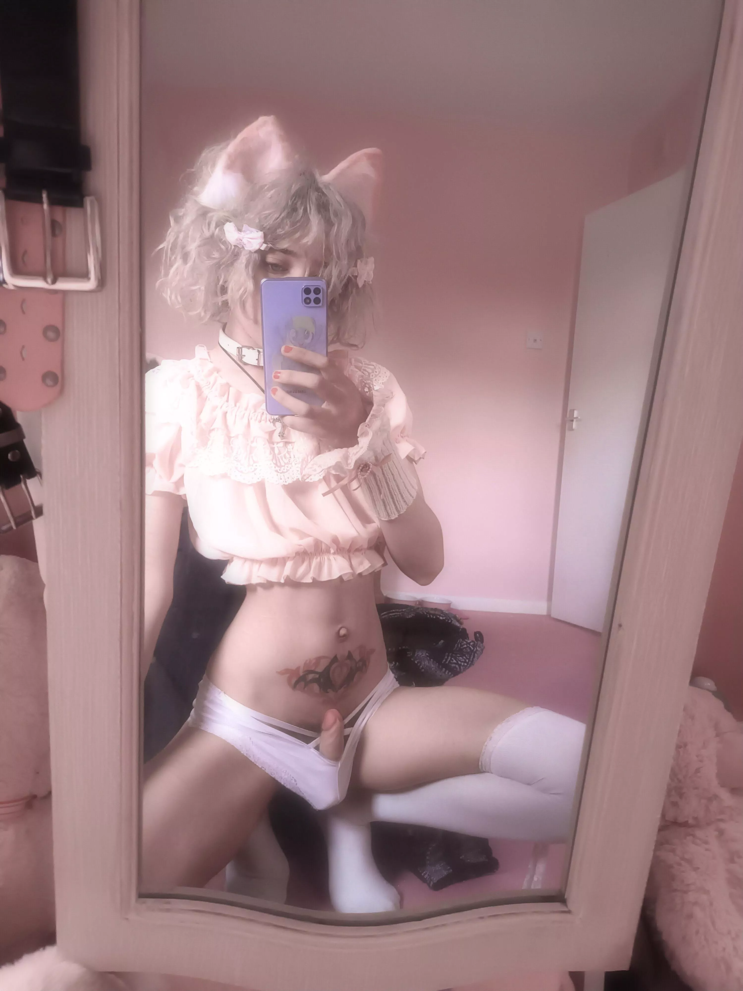 deleted this cuz i felt ugly… reposting hope u still like me ♡ posted by vampaws