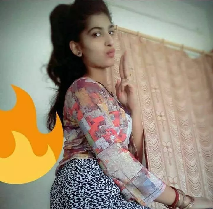 DESI HOT GIRL BIG ASS posted by Tottly_additi3689