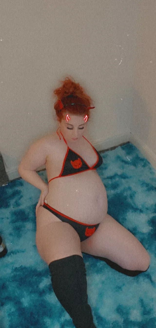 Devil pregnant wife 😍 posted by jadejessicaonlyfans