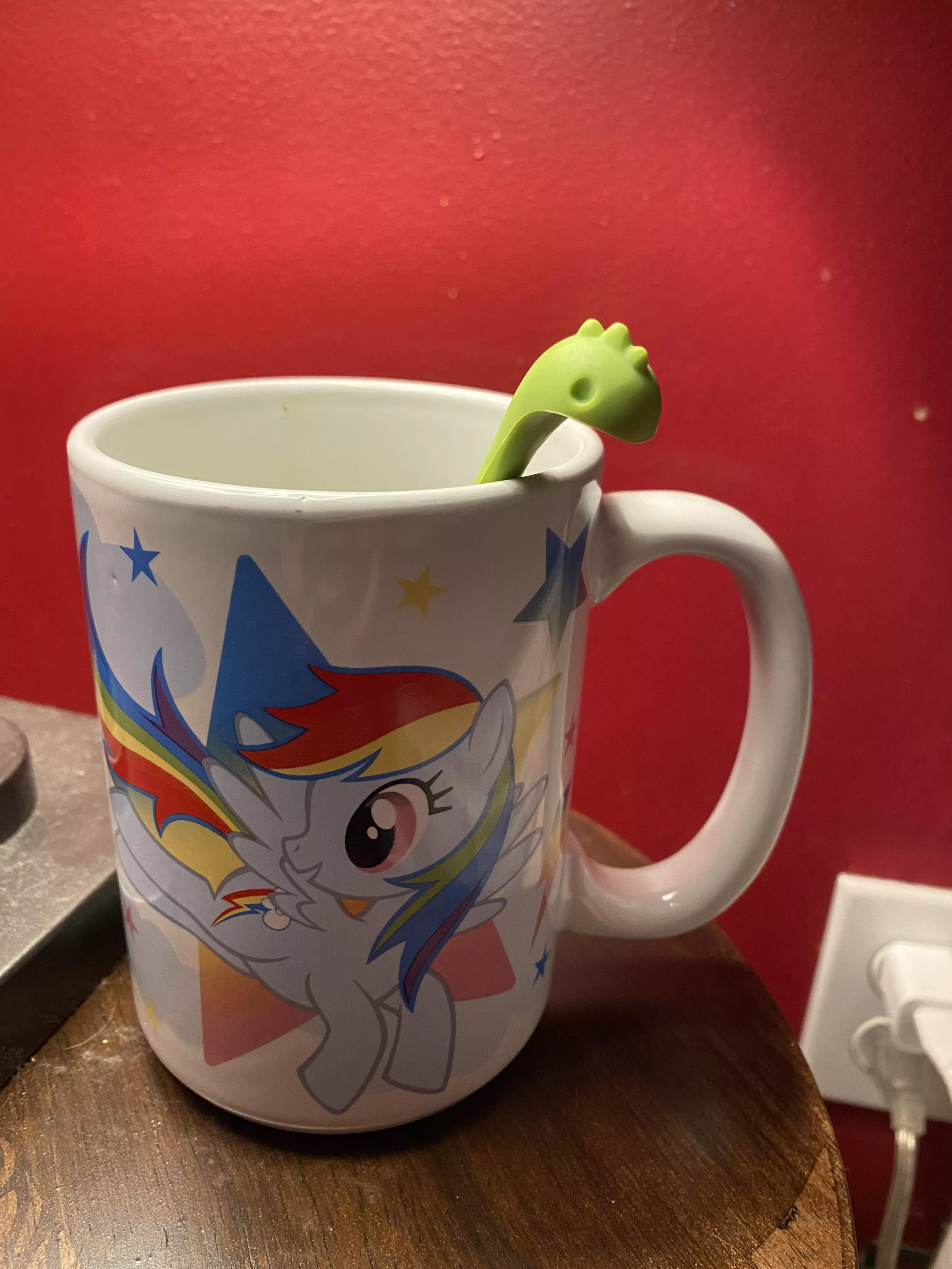 Dino tea diffuser with a rainbow dash mug is how I drink my sleepy time tea ðŸ’–ðŸ¦•ðŸ¦„ posted by Little-Princess-03