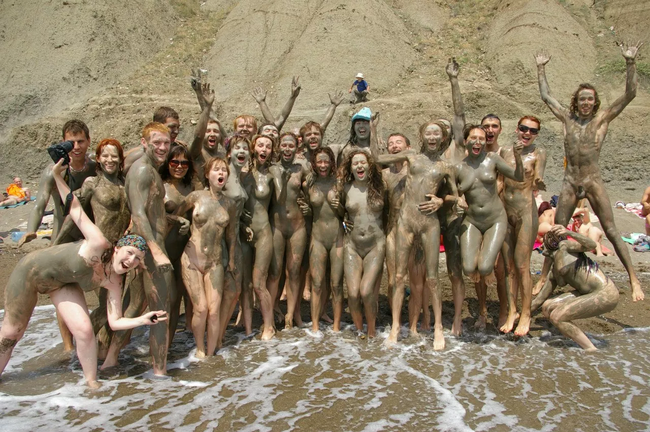 Dirty posted by NaturistPictures