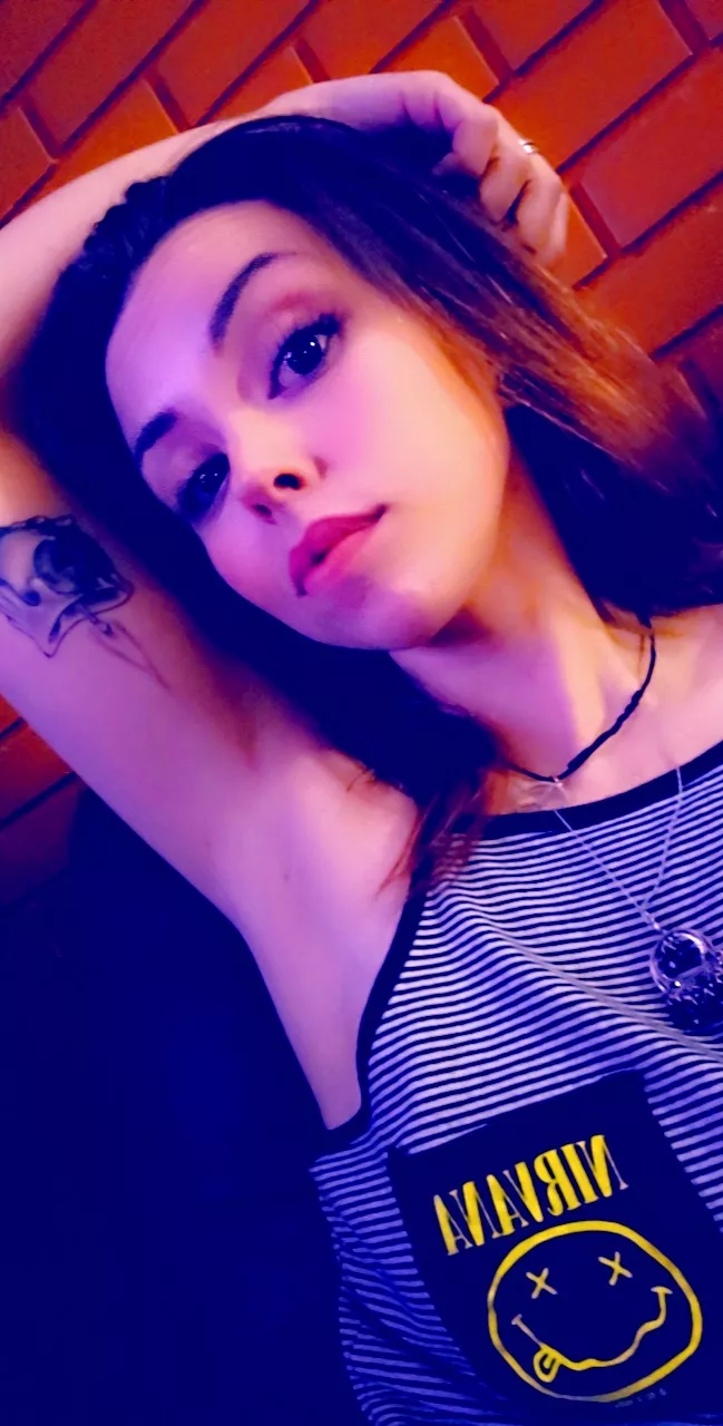 DizzyDel is Going live!! Cum and see me get naked @ goal!! #milf #anal #new #naked https://chaturbate.com/in/?tour=7Bge&campaign=Bvii6&room=dizzydel posted by DizzyDel_DizzySpell