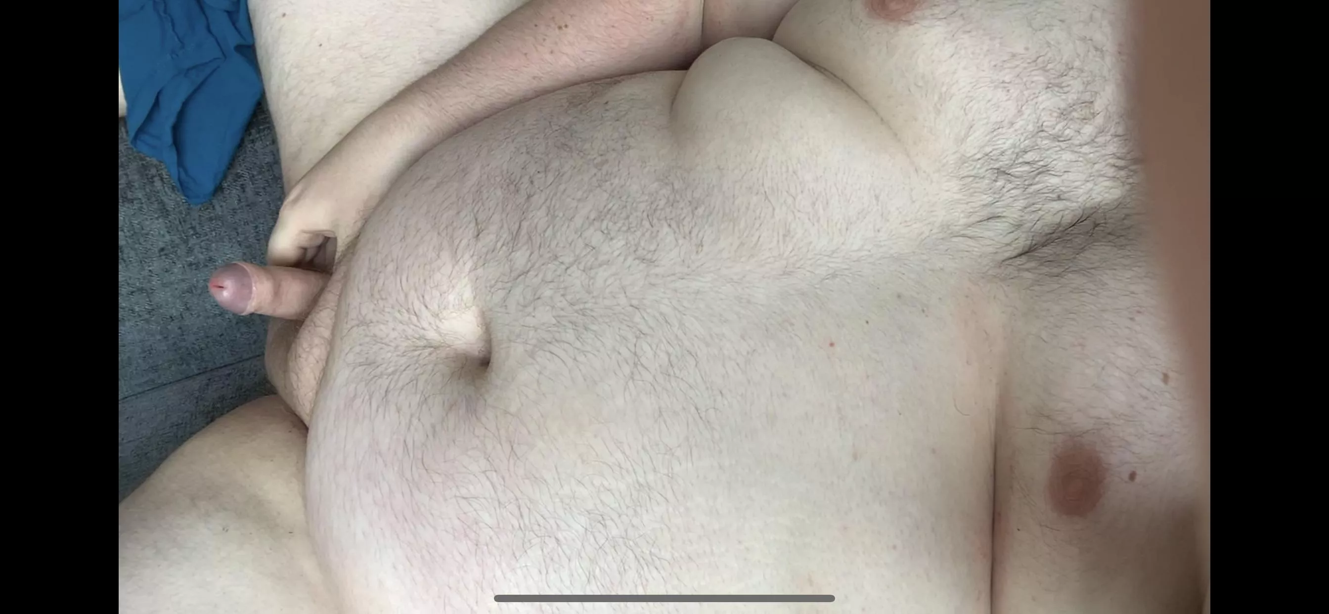 DM if anyone wants to see the full video to completionâ€¦ ðŸ˜œ âœŒðŸ¼ xx posted by ChubbyHappyHorny