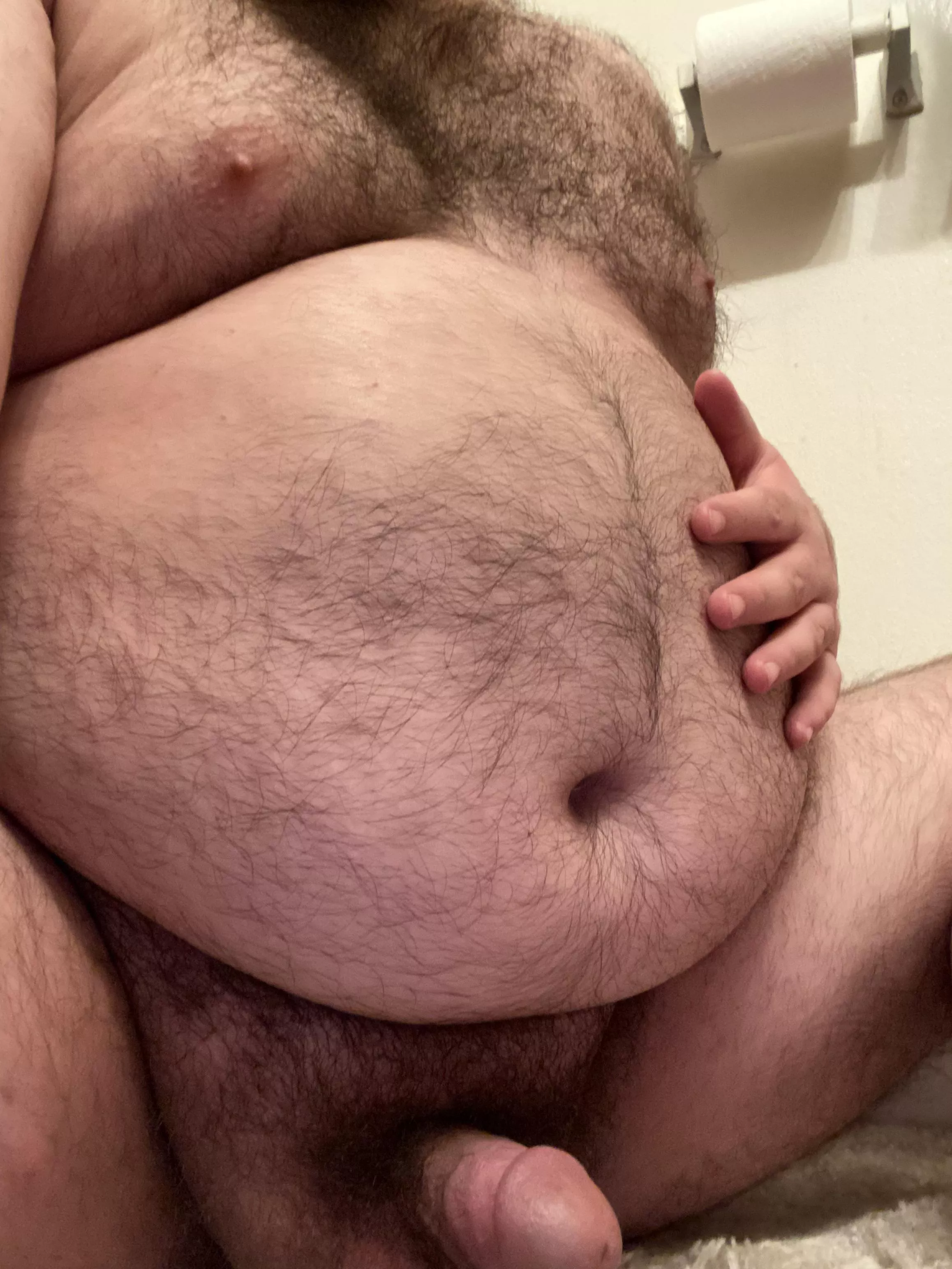 DM Me all the things youâ€™d do to help my belly grow even bigger ;) posted by TheLazyHermit11