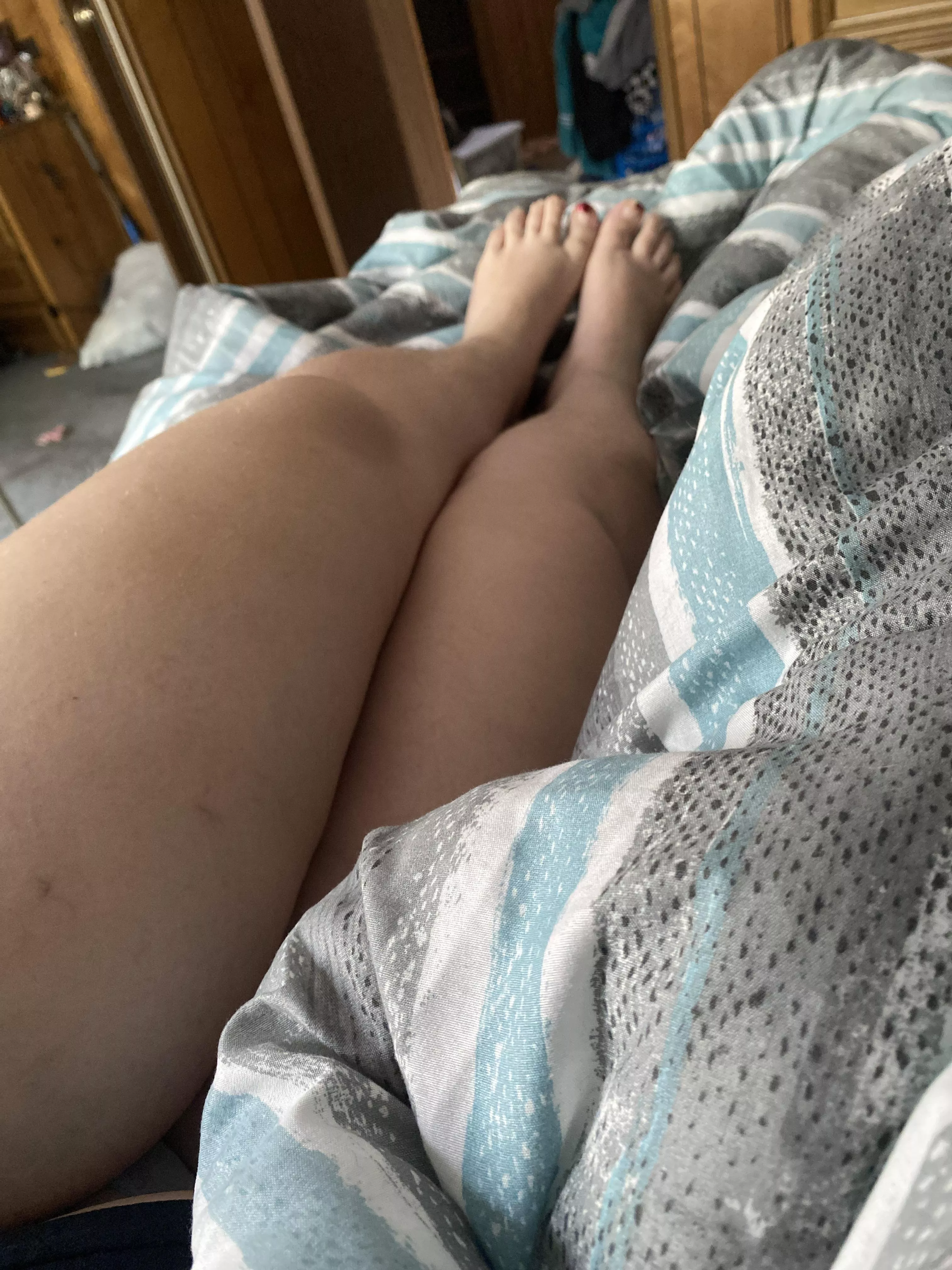 Dms welcomed 🥰 posted by Anniepanda01