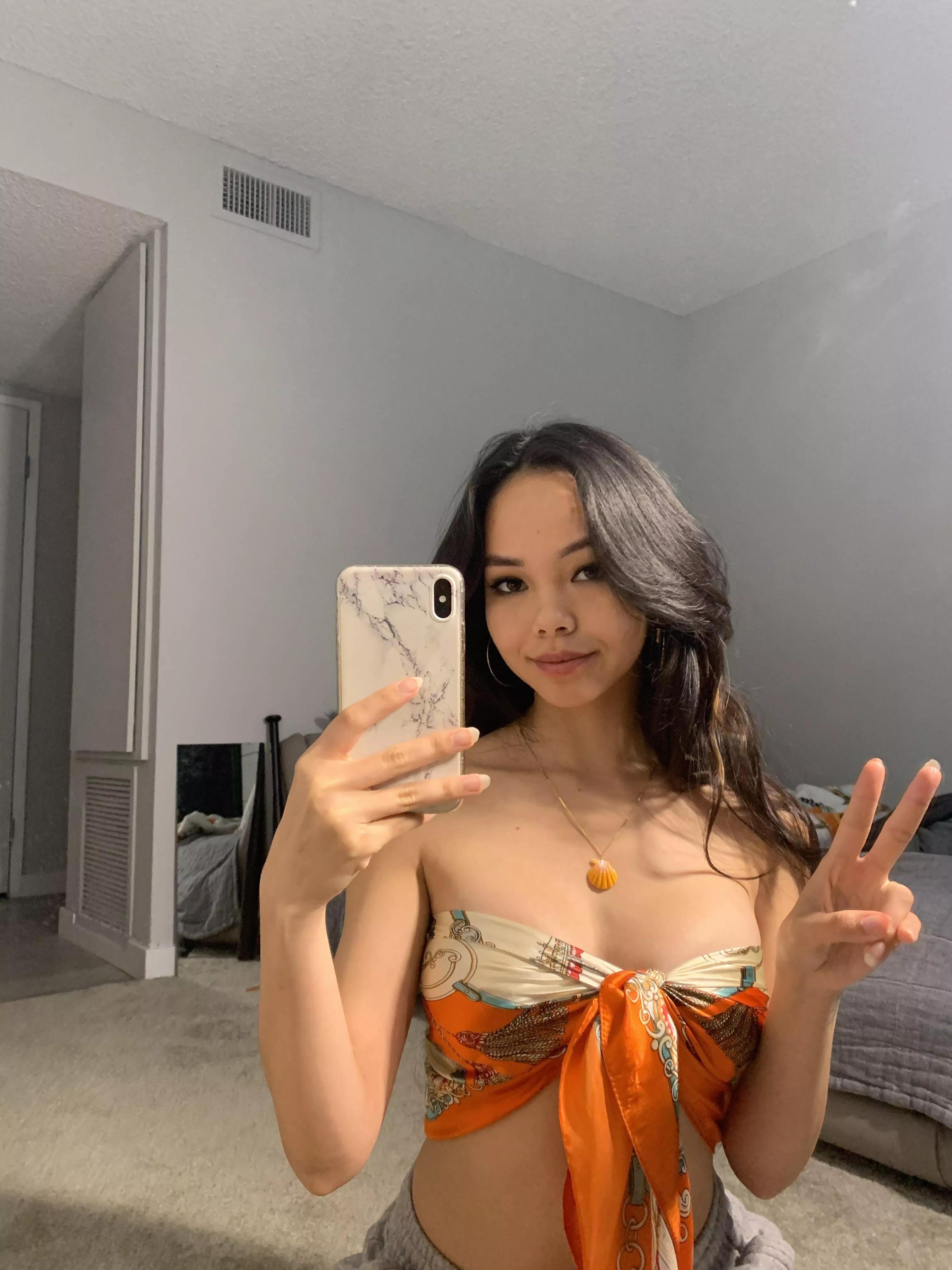 Do I look good enough for you? 🥺 posted by Petite-Beauty