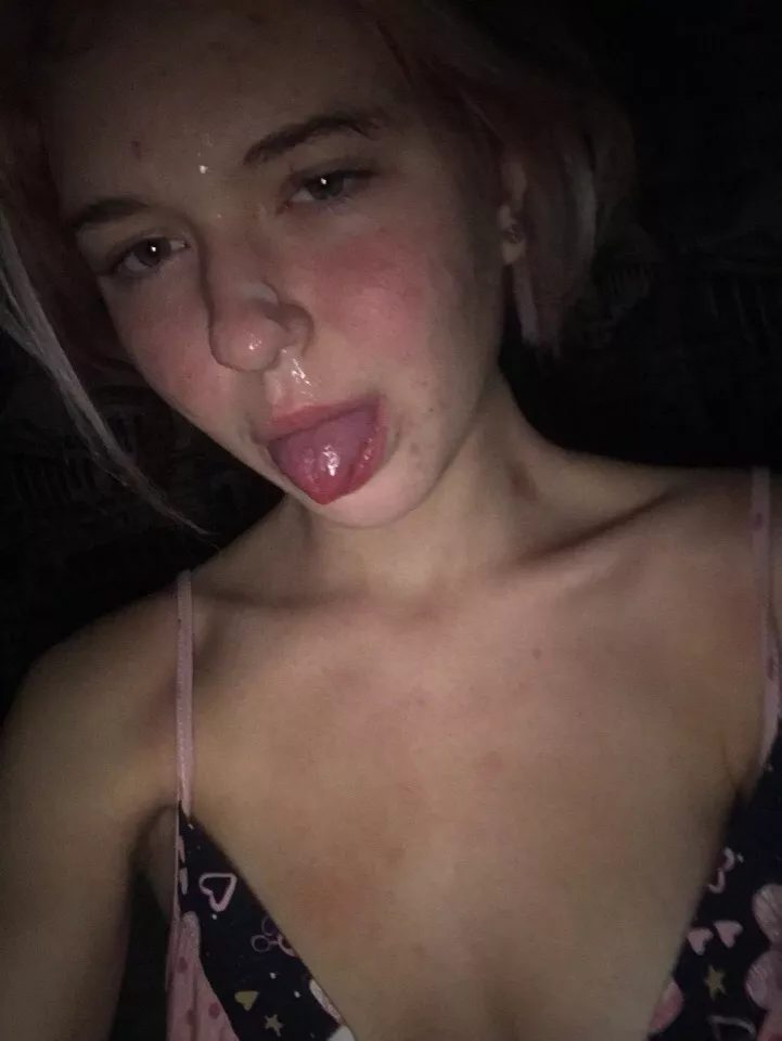 Do I look nice with cum on my face? posted by Yoursweetness19